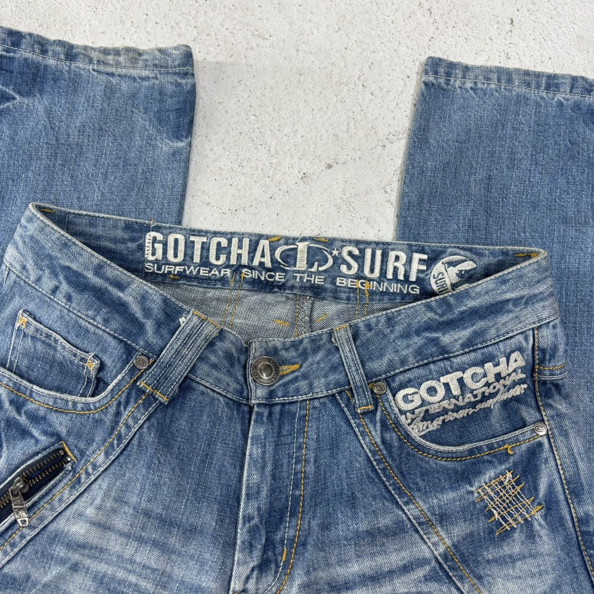 Gotcha × Vintage Vintage Gotcha Surf Embroidered Denim Jeans Size US 32 / EU 48 - 16 Thumbnail