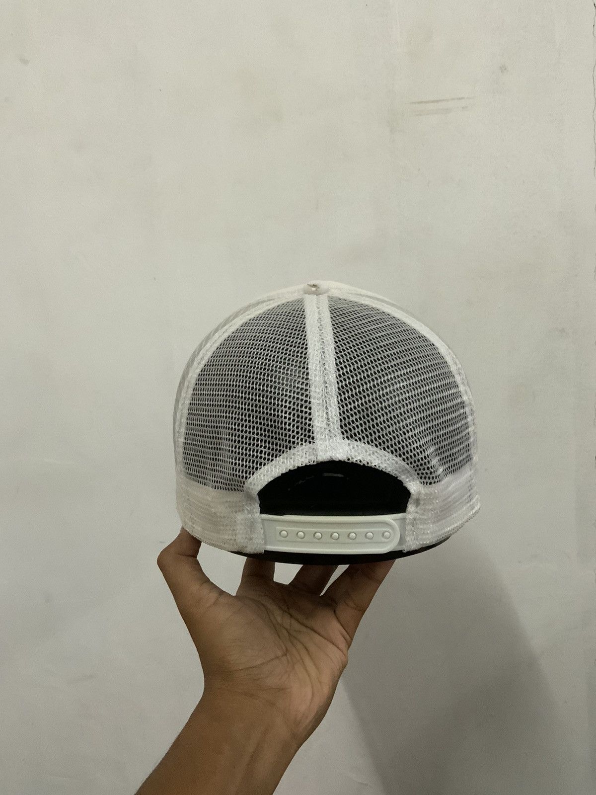 Japanese Brand Respect White Trucker Hat Size ONE SIZE - 3 Thumbnail