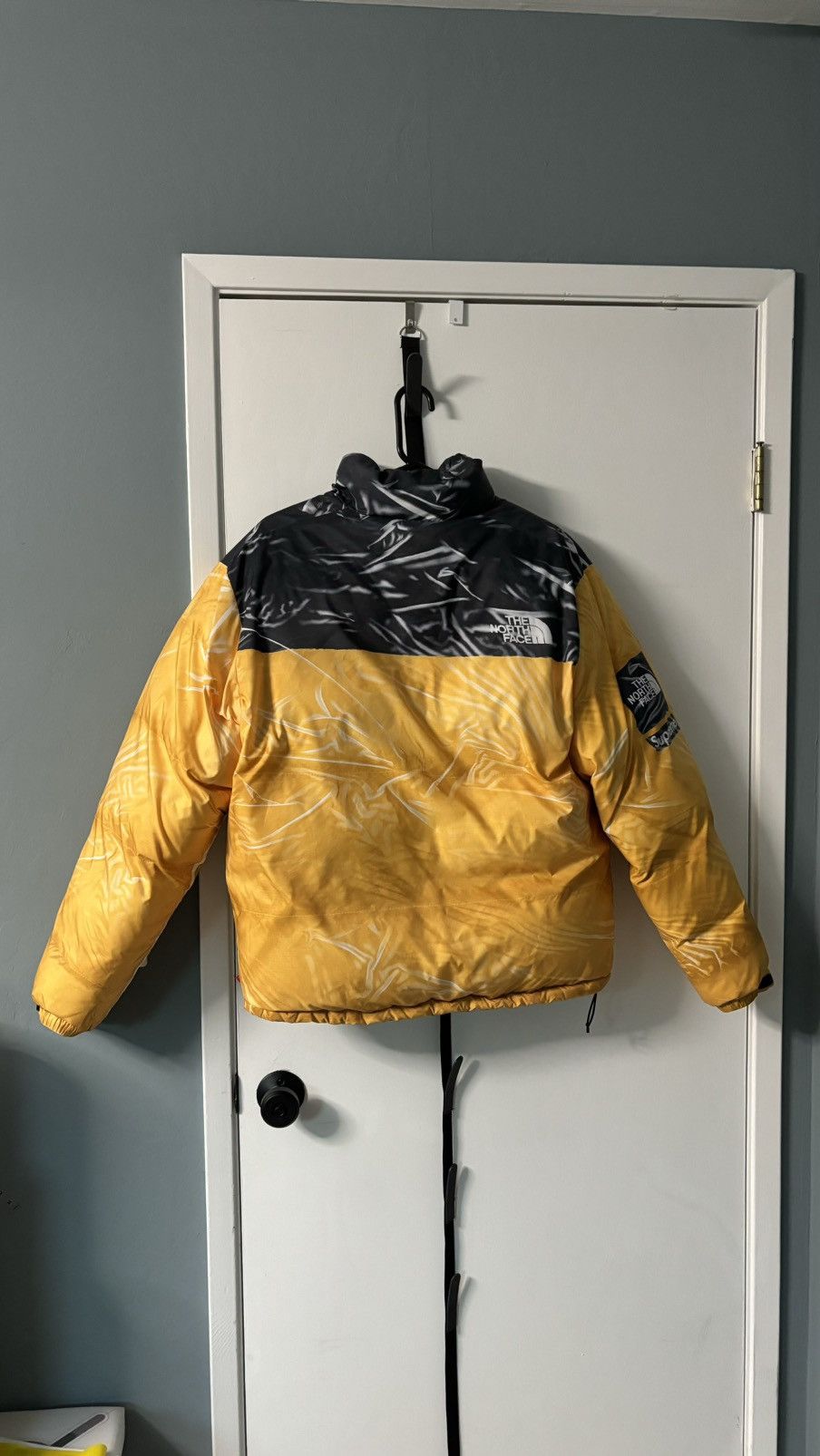 Supreme × The North Face Supreme x The North Face puffer Size US M / EU 48-50 / 2 - 2 Thumbnail