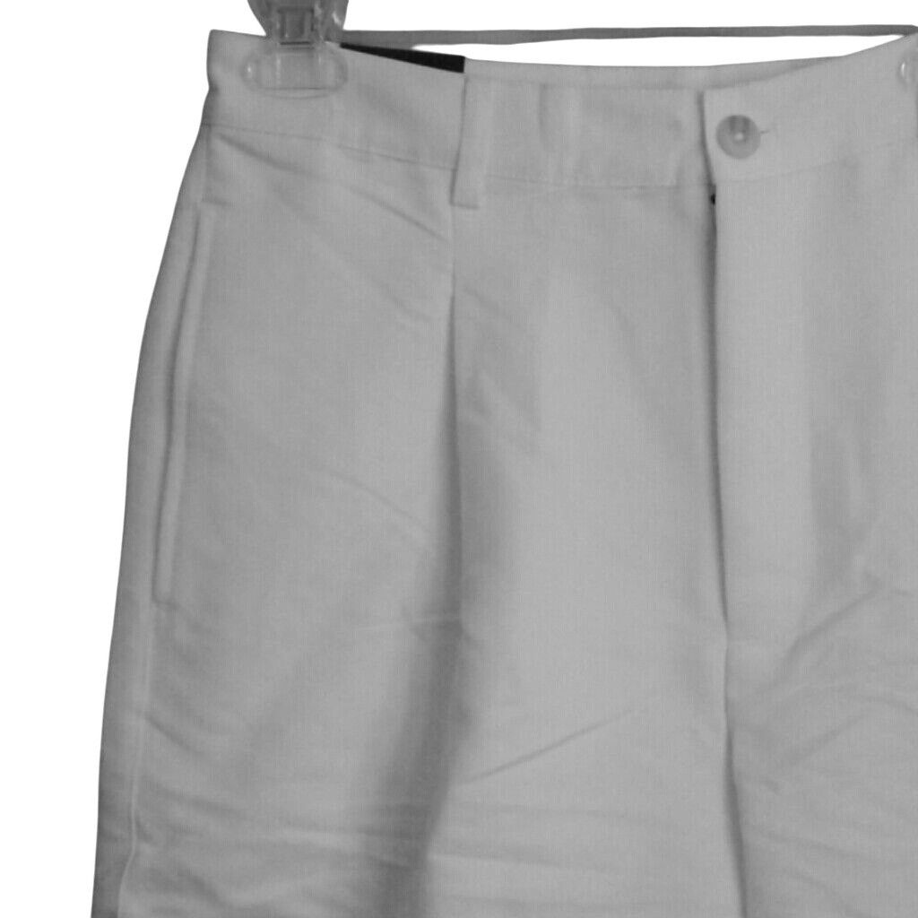 Chaps Chaps Size 31 Golf shorts Men's pleated front Basic white Lo Size US 31 - 2 Thumbnail