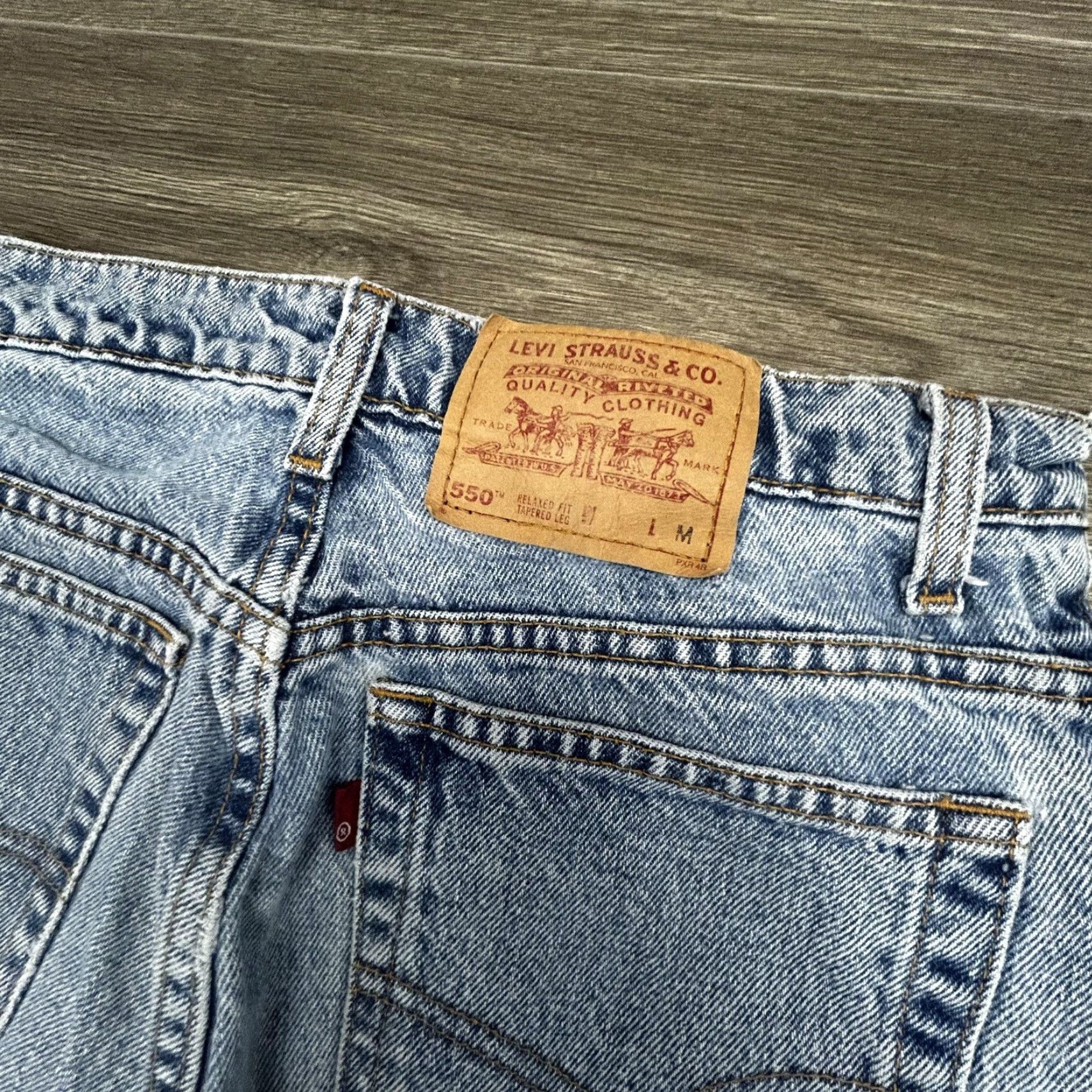 Levi's VINTAGE Levi's 550 Jeans Womens 13 Light Wash Blue Relaxed Fit Tapered USA 90s Size 34" / US 12 / IT 48 - 3 Thumbnail