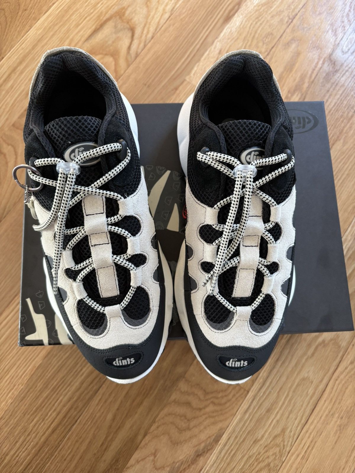 Clints Clints Co TRL Footprint 2.0 Beige Black Low Sneakers Sz 10 Size US 10 / EU 43 - 4 Thumbnail