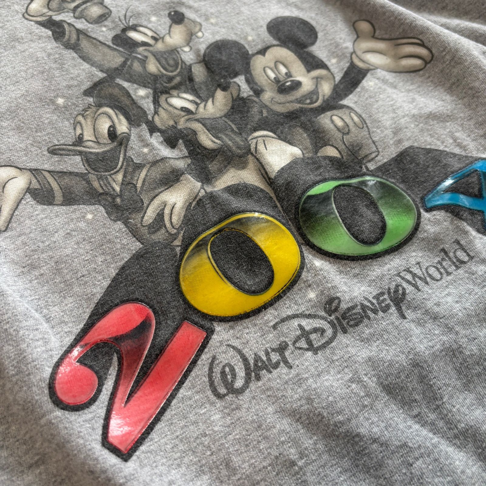 Disney Vintage 2004 Walt Disney World Gel Print Tee Shirt Sz L Size US L / EU 52-54 / 3 - 4 Thumbnail