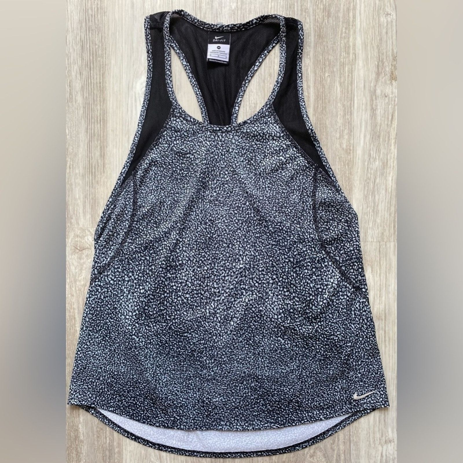 Nike Nike | Dri-Fit Activewear Athletic Leopard Tank Top | Medium Size M / US 6-8 / IT 42-44 - 1 Thumbnail