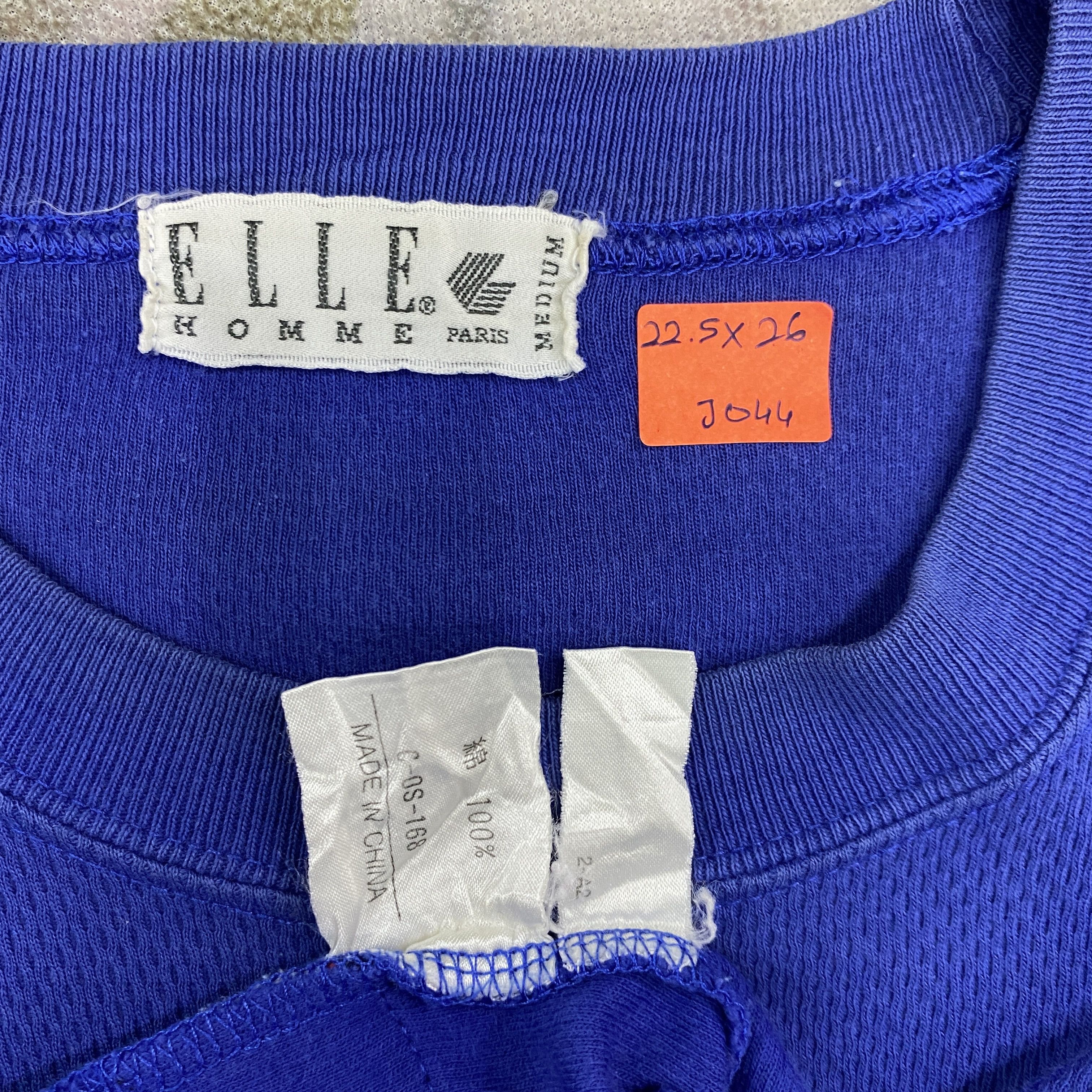 Japanese Brand Vintage Elle Homme T Shirt - J044 Size US L / EU 52-54 / 3 - 5 Thumbnail