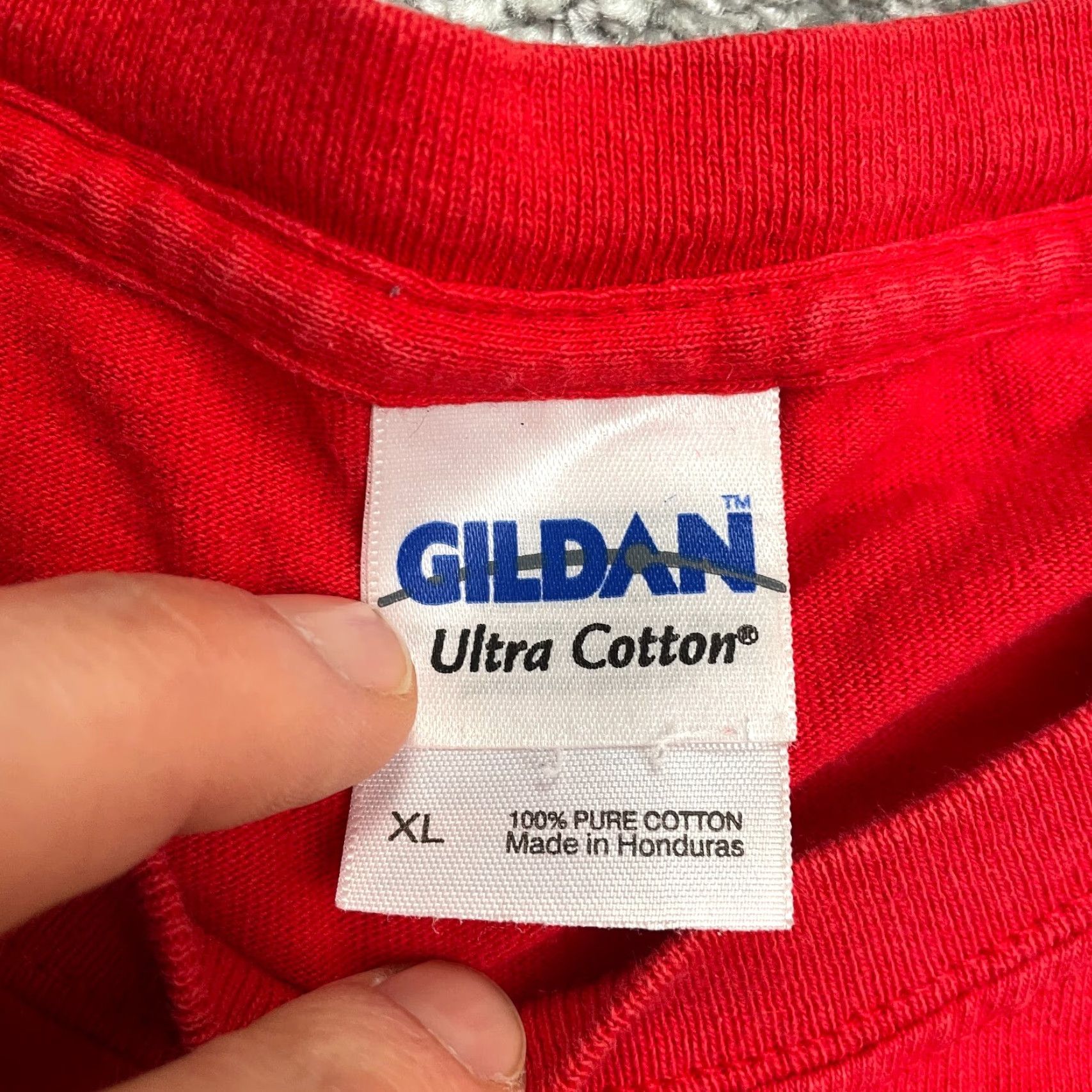Gildan Gildan Ultra Cotton T-Shirt Men XL Red Crew Neck Short Sleeve Casual Graphic Tee Size US XL / EU 56 / 4 - 6 Thumbnail