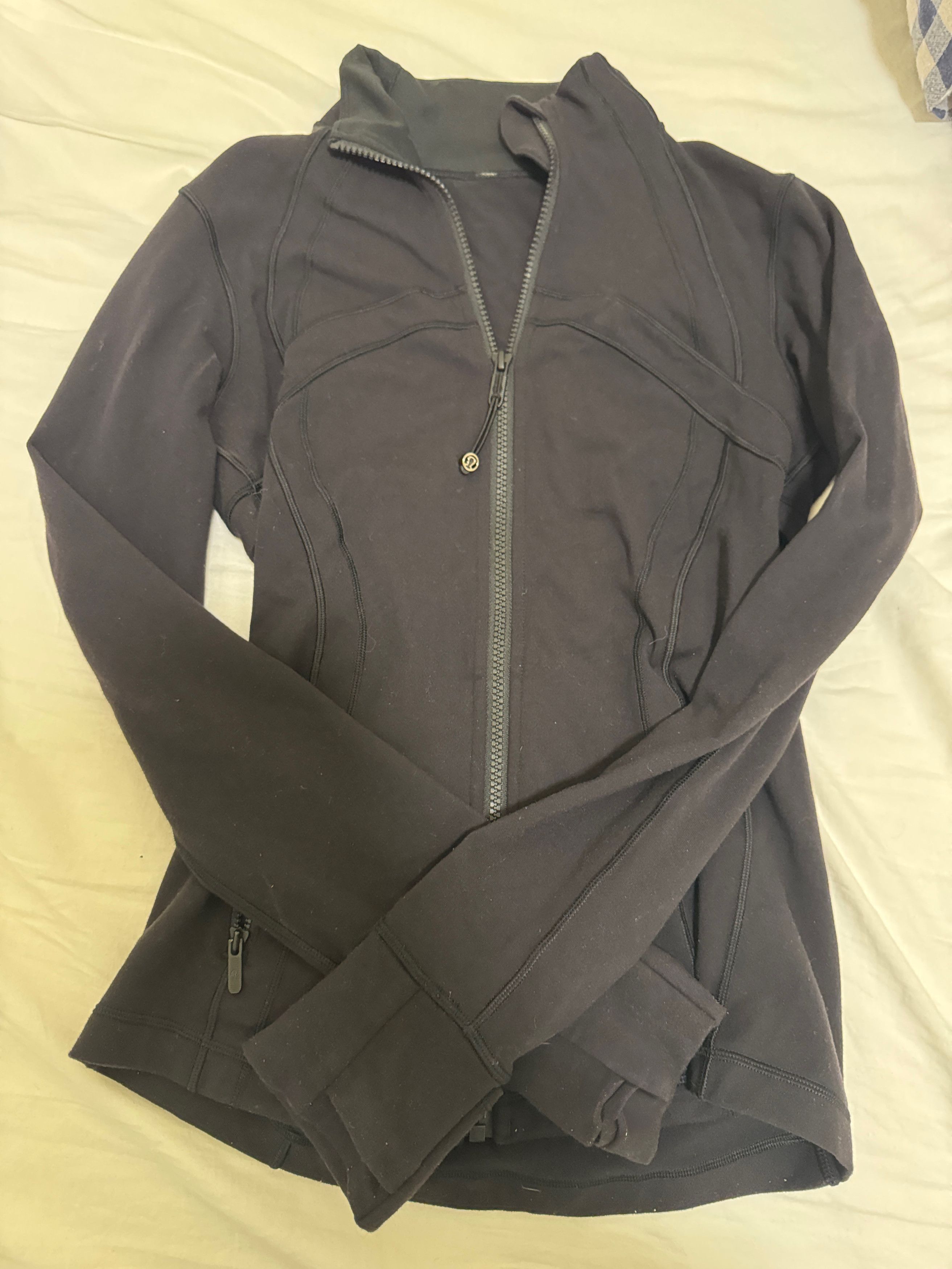 Lululemon Lululemon Define Thumbhole Jacket Size S / US 4 / IT 40 - 2 Thumbnail