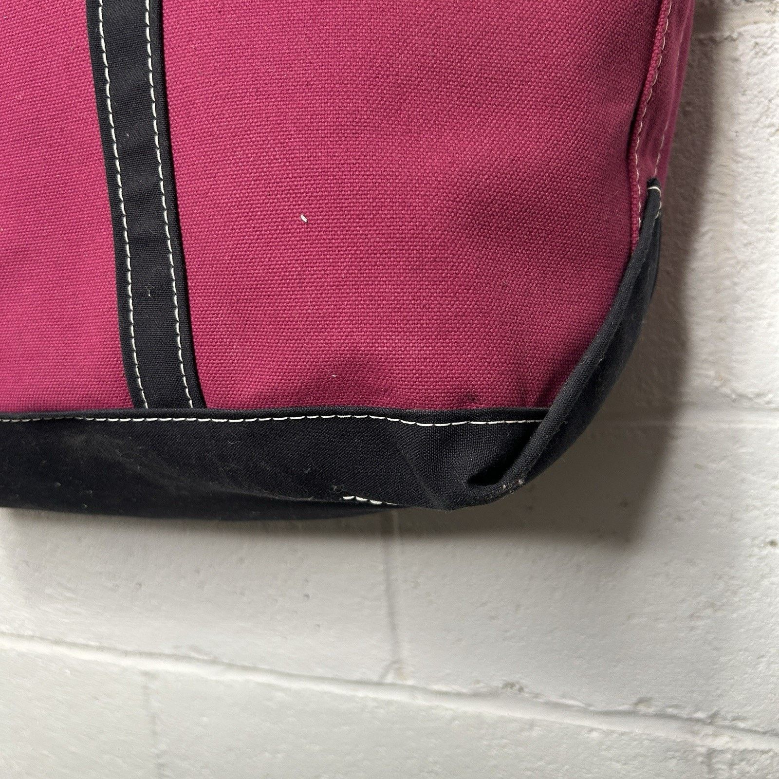 L.L. Bean L.L. Bean Two-Tone Boat & Tote Bag “Magenta Black” Size ONE SIZE - 5 Thumbnail
