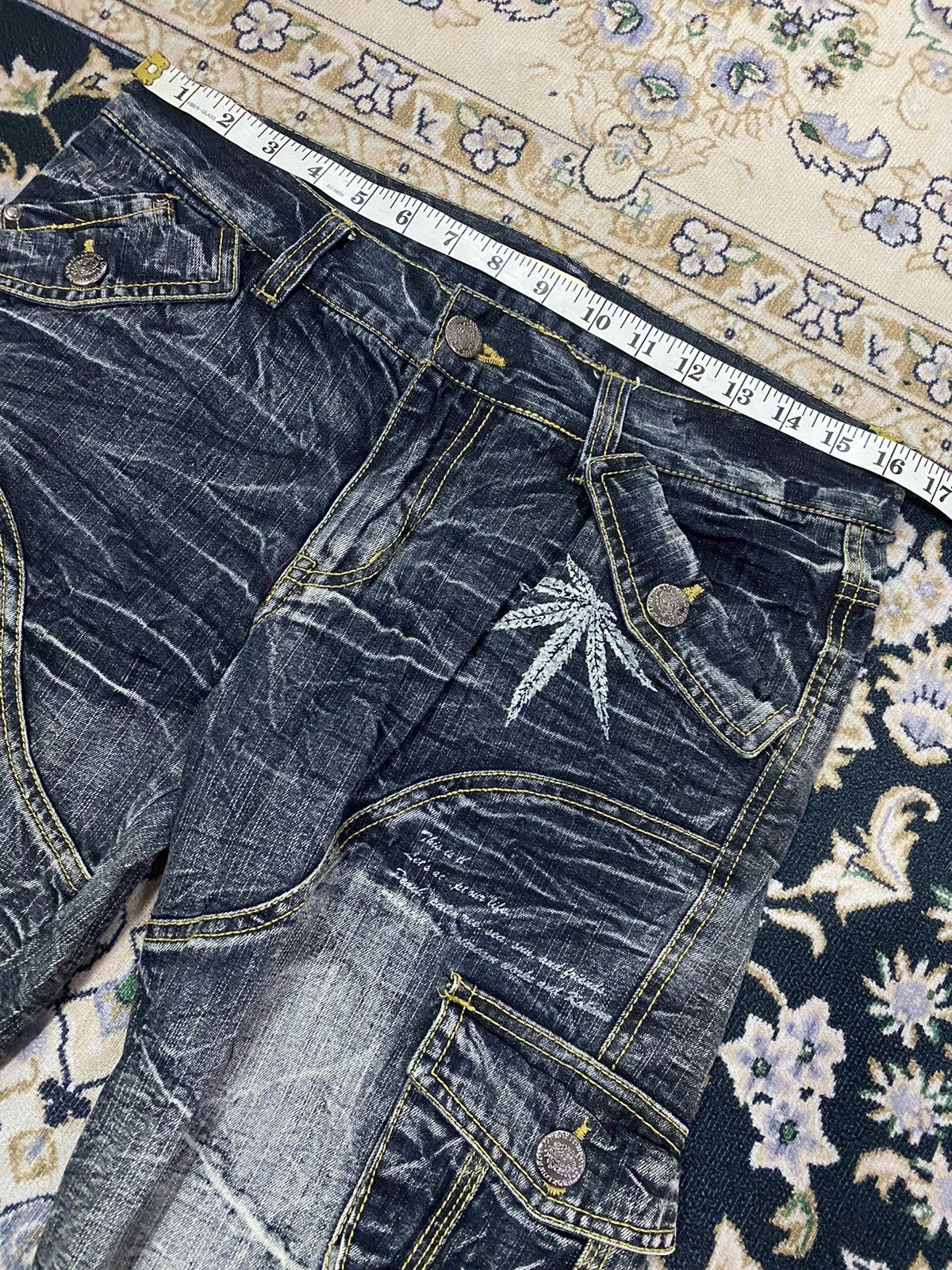 Japanese Brand Japanese brand marijuana Flare multipocket Pants Size US 32 / EU 48 - 6 Thumbnail