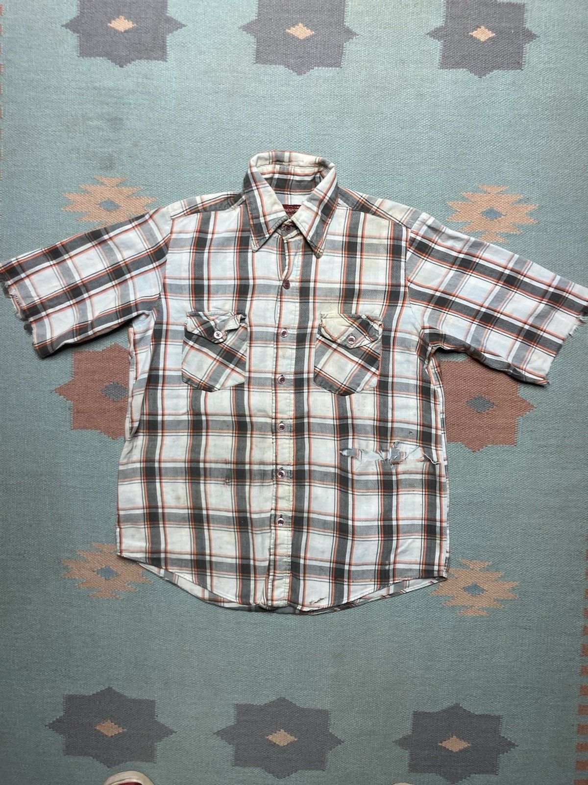 Vintage 70s Kingsport cotton flannel shirt chopped distressed medium Size US L / EU 52-54 / 3 - 1 Thumbnail