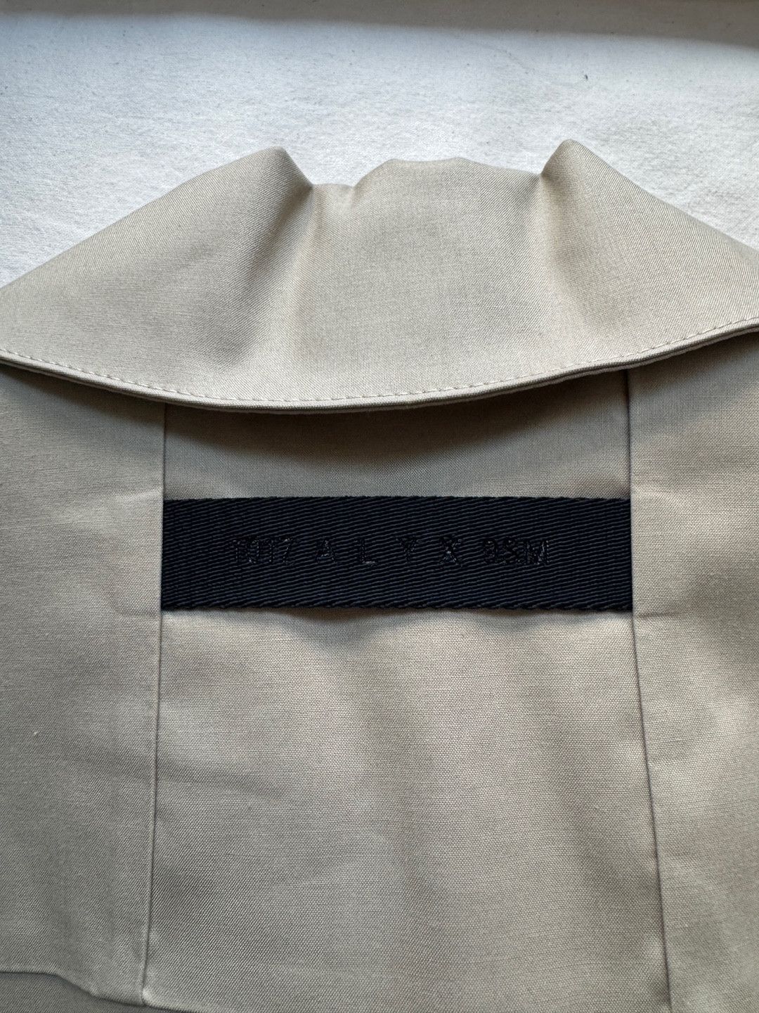 1017 ALYX 9SM × Mackintosh AW19 1017 ALYX 9SM x MACKINTOSH BUCKLE Jacket Jumper COAT Size US L / EU 52-54 / 3 - 5 Thumbnail