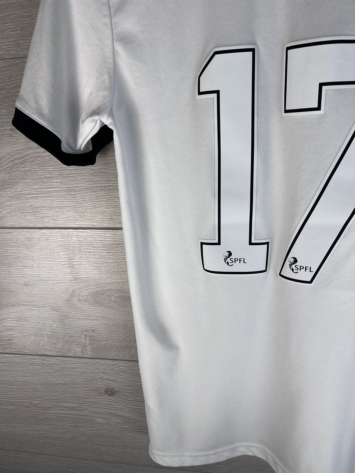 Adidas Soccer jersey ABERDEEN 20/2021 adidas men’s Hayes #17 Size US XS / EU 42 / 0 - 16 Thumbnail