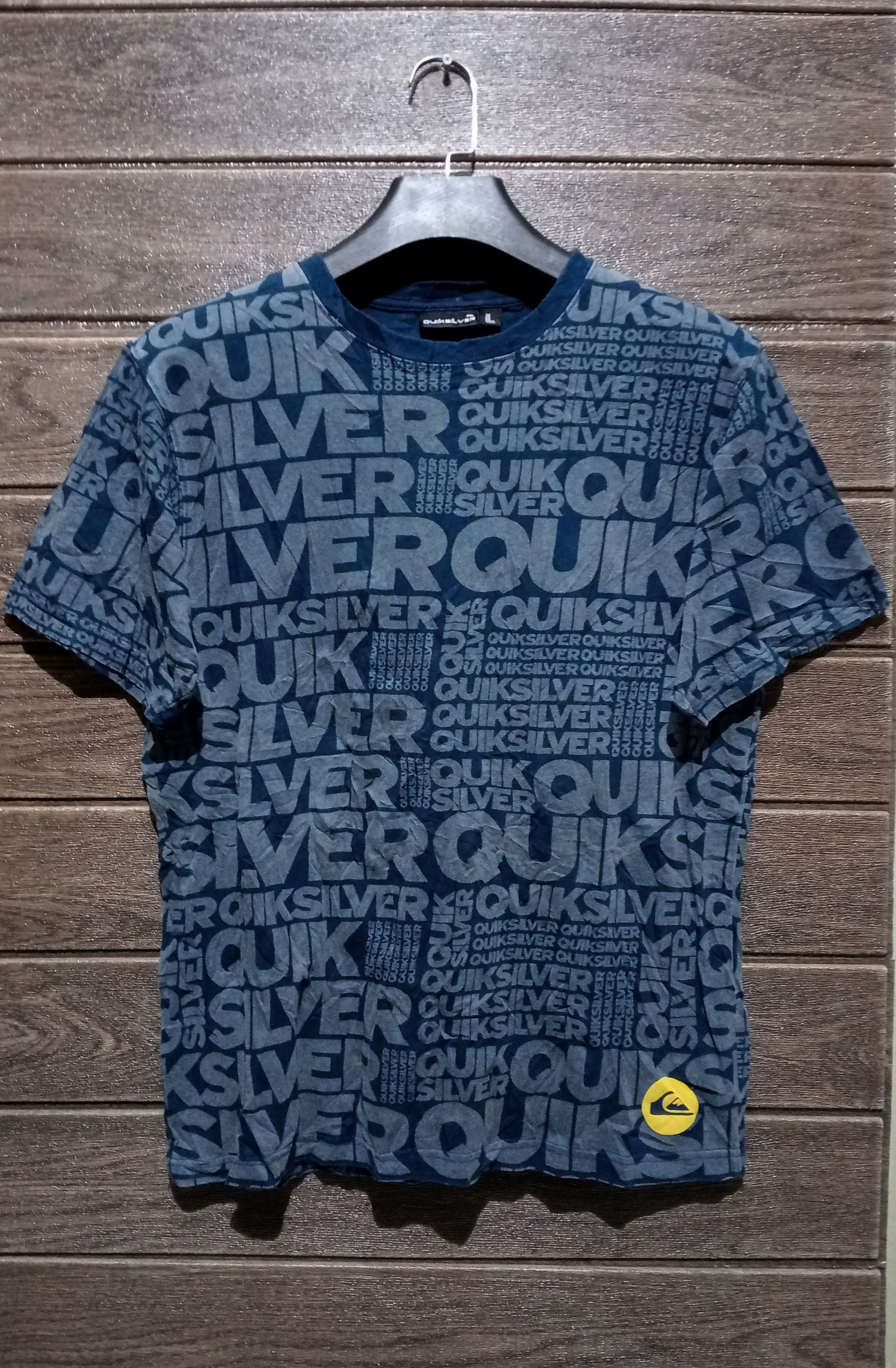 Quiksilver Vintage Y2K Quiksilver Printed All Over Tee Very Rare Size US M / EU 48-50 / 2 - 1 Thumbnail