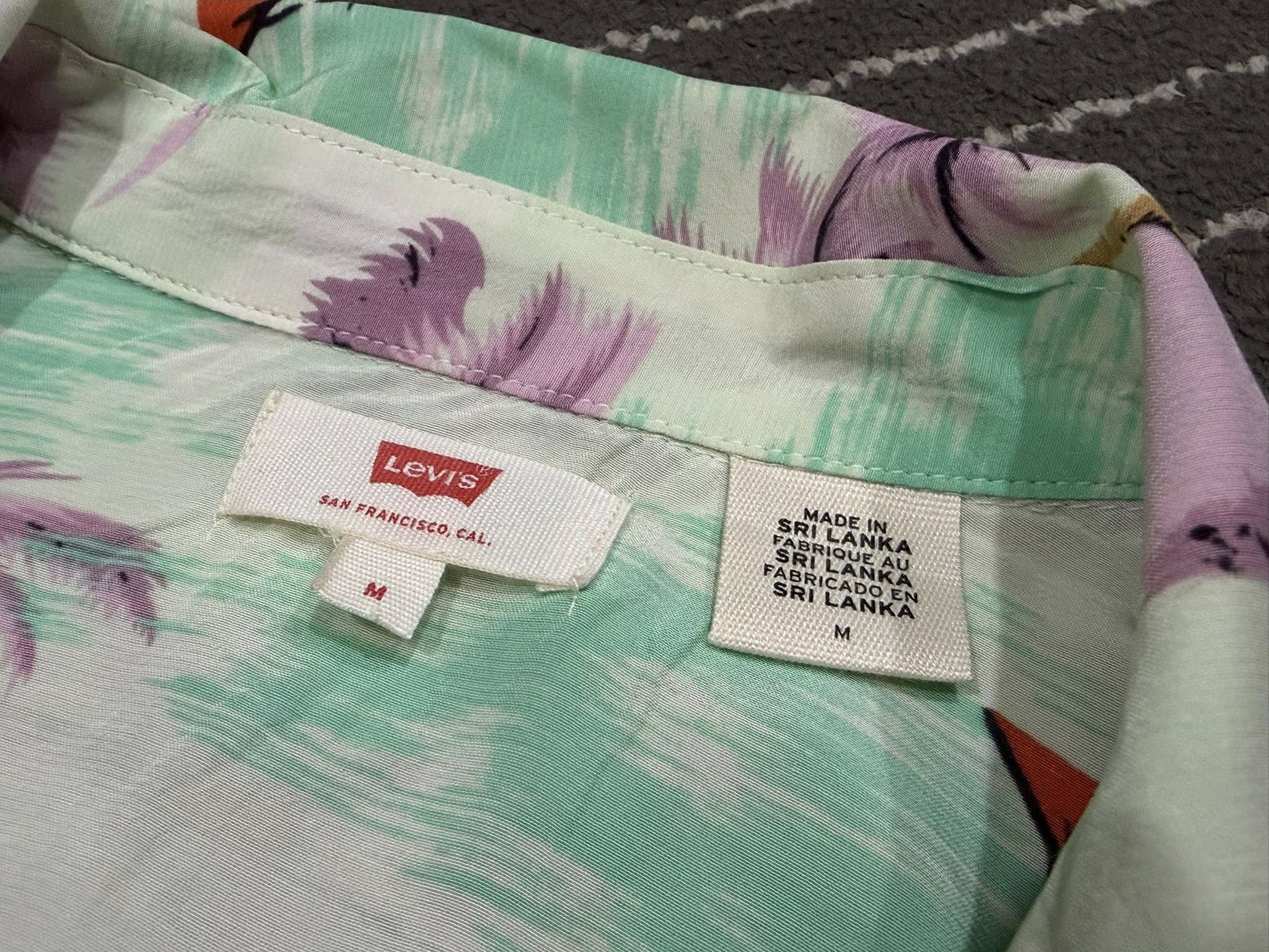 Levi's Levi’s full print Hawaiian shirt women RAYON S 2196 Size S / US 4 / IT 40 - 8 Thumbnail