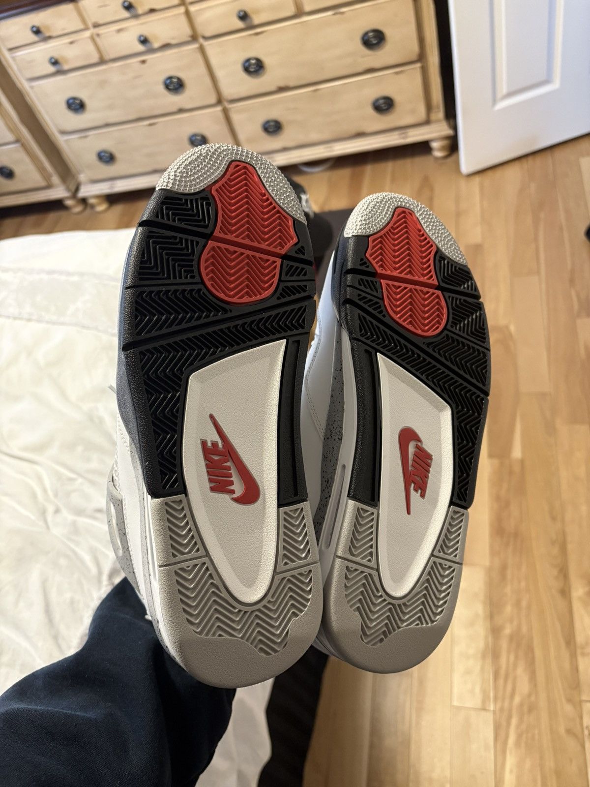 Jordan Brand Jordan 4 White cement Size US 10.5 / EU 43-44 - 5 Thumbnail