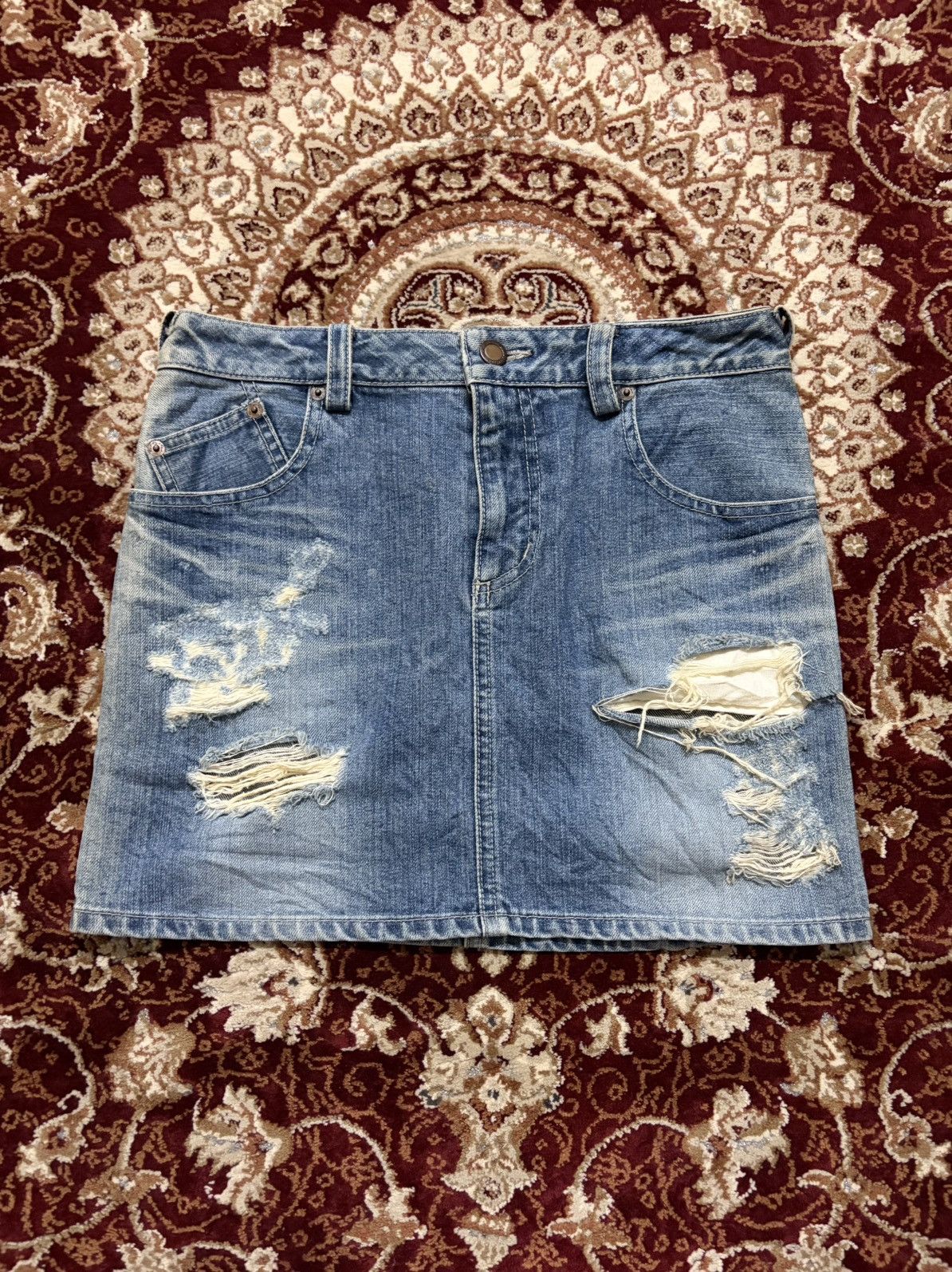 Tornado Mart Tornado Mart Distressed Denim Mini Skirt Size 29" - 1 Thumbnail