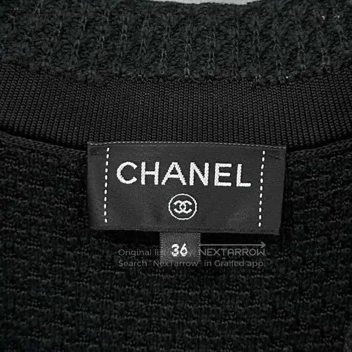 Chanel Chanel Black and white color-blocked enamel button short-s Size XS / US 0-2 / IT 36-38 - 4 Thumbnail