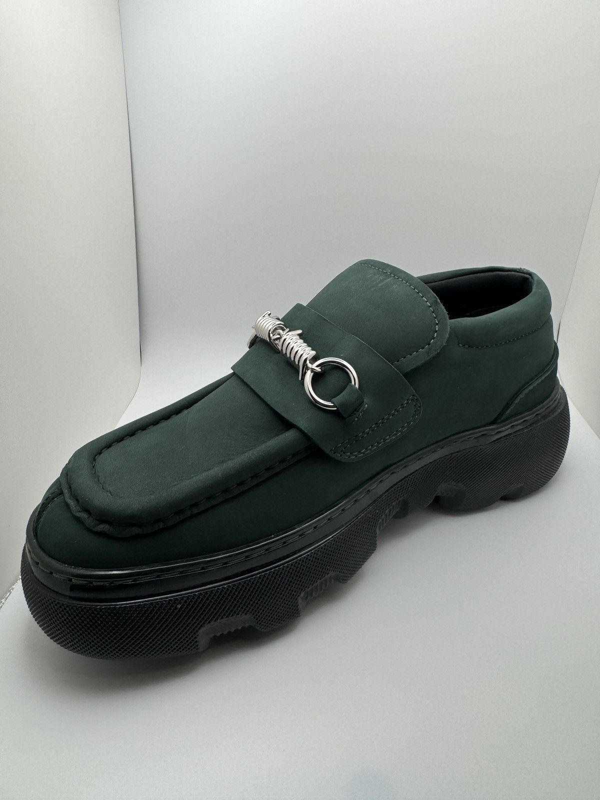 Burberry Burberry Creeper Clamp Loafers in green nubuck Size US 6.5 / IT 36.5 - 6 Thumbnail