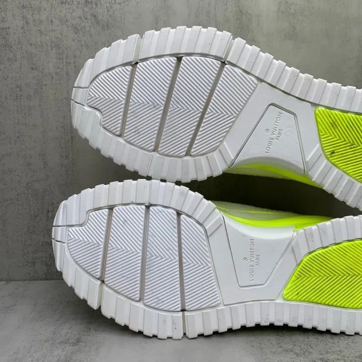 Other Louis Vuitton Men's Gradient Running Shoes -2508 Size US 8 / EU 41 - 6 Thumbnail