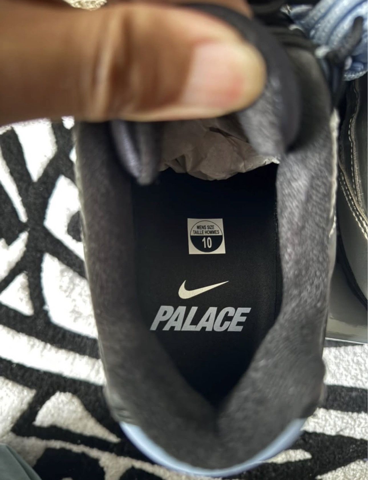 Palace Nike x Palace Airmax 95 “big bubble palace” Size US 10 / EU 43 - 5 Thumbnail