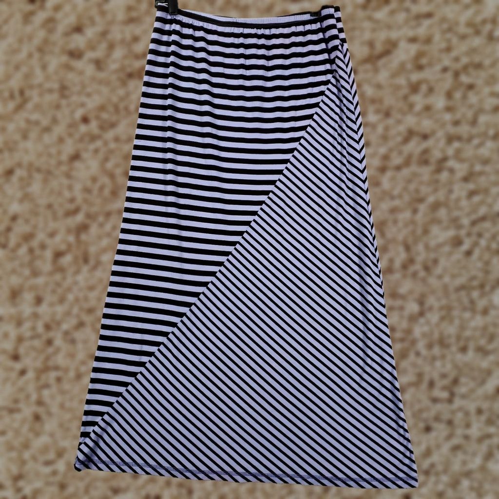 Habitat Habitat Maxi Skirt Womens Size Large Purple Black Stripes Long Stretch Skirt Bohemian Vintage No Size 36" / US 14 / IT 50 - 1 Thumbnail