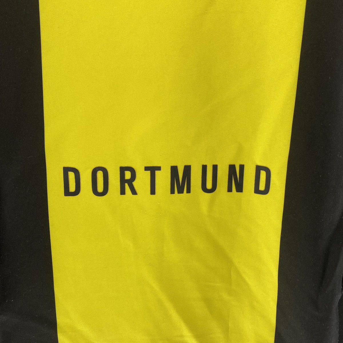 Puma × Vintage Borussia Dortmund BVB Vintage 2005 2006 Soccer Football Size US L / EU 52-54 / 3 - 7 Thumbnail