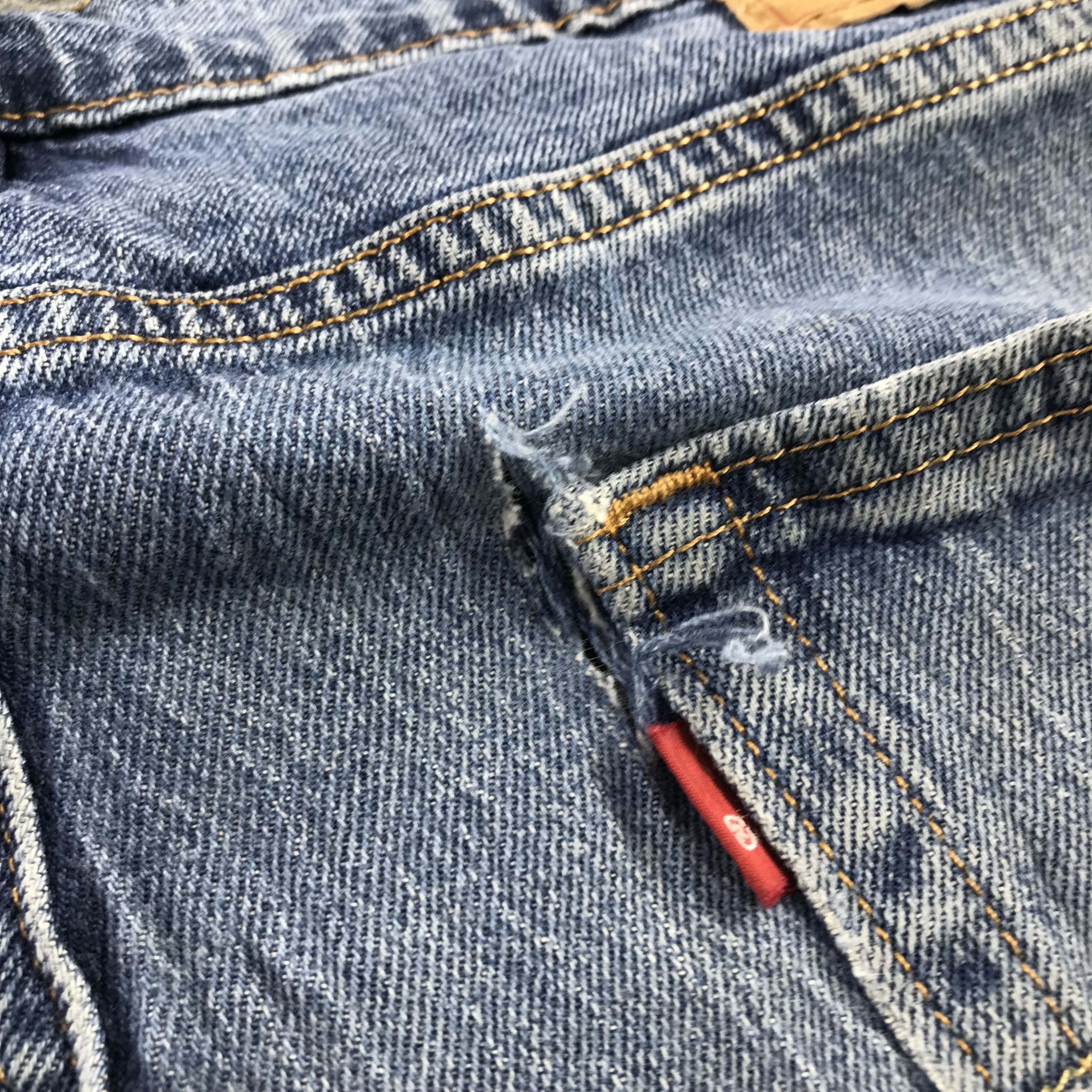 Levi's Vintage Levis 502 Jeans Faded Blue Denim KJ3446 Size US 34 / EU 50 - 7 Thumbnail