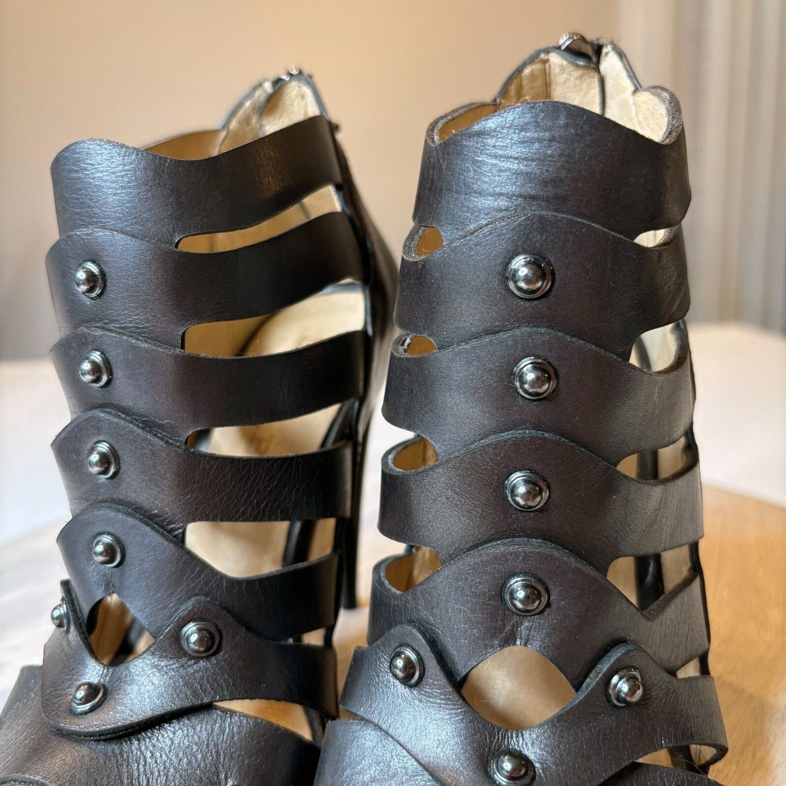 L.A.M.B. L.A.M.B. Black Leather Back Zip Shootie Heels Size 5.5 M Size US 5.5 / IT 35.5 - 5 Thumbnail
