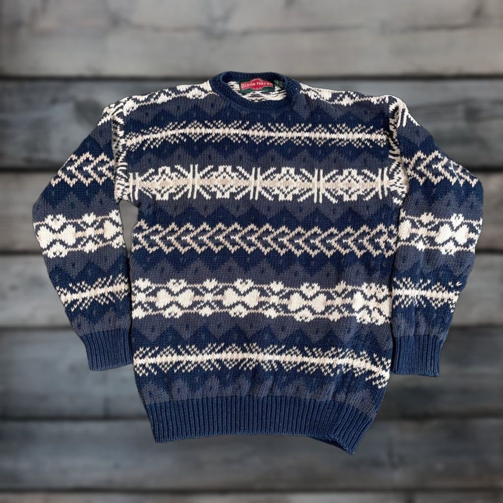 Vintage VINTAGE Nordic Snowflake Pattern Sweater Shirt Adult Large Beige Geometric Knit 90s Mens Pullover Heavyweight Size US L / EU 52-54 / 3 - 1 Thumbnail