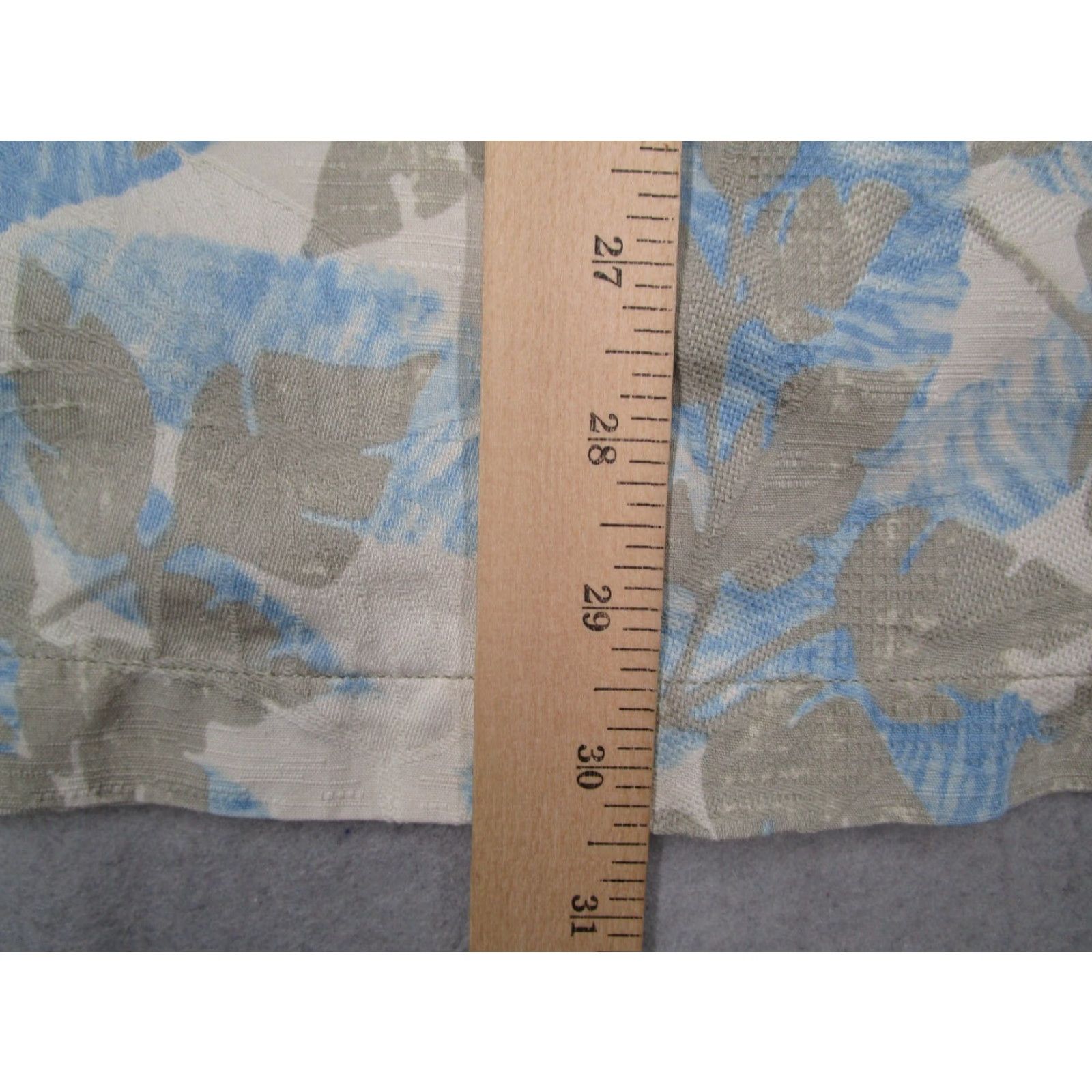 Tommy Bahama Tommy Bahama Shirt Mens 2XL Gray Floral Button Up Silk Camp Hawaiian Tiki Size US XXL / EU 58 / 5 - 7 Thumbnail