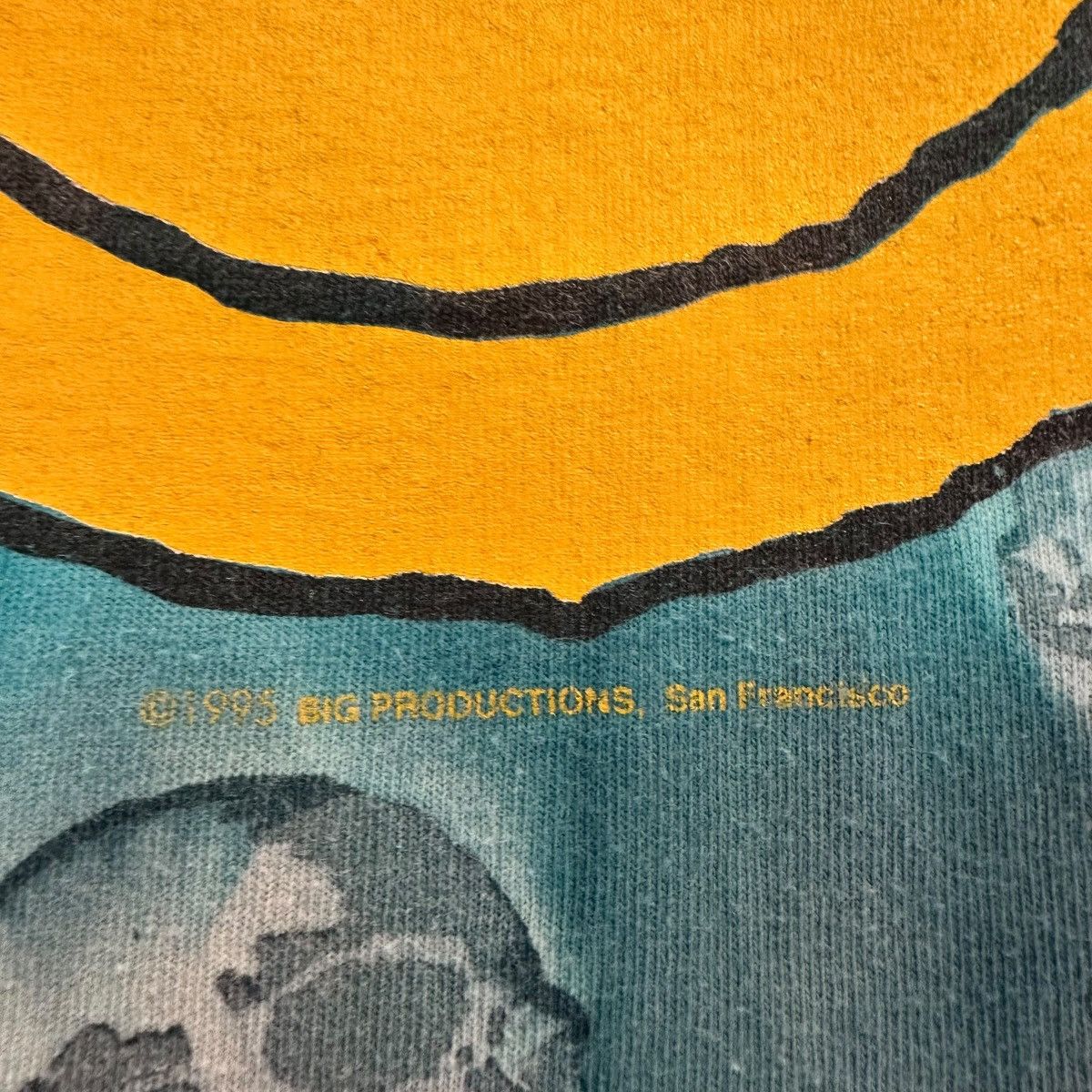 Hanes Vintage 1995 High Smiley Face all over print skulls shirt XL Size US XL / EU 56 / 4 - 4 Thumbnail