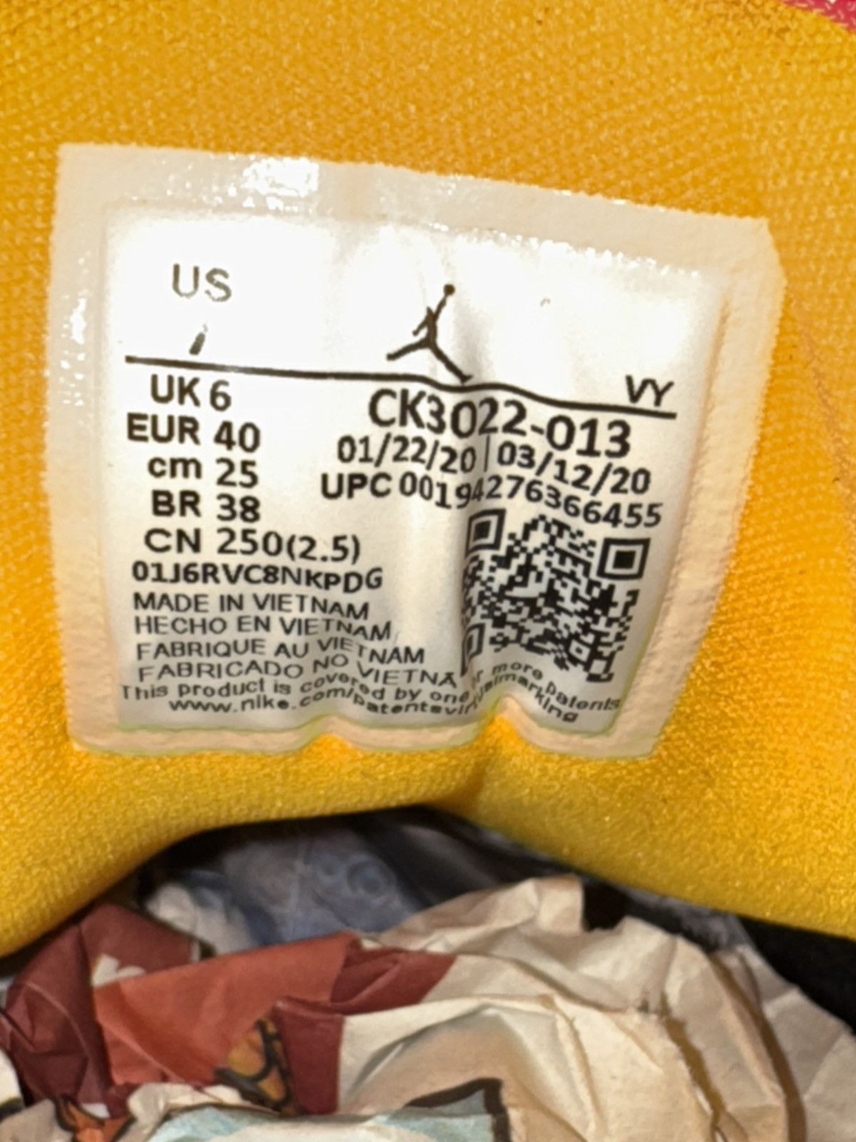 Nike Air Jordan 1 Low SE (Special Edition) Size US 7 / EU 40 - 7 Thumbnail