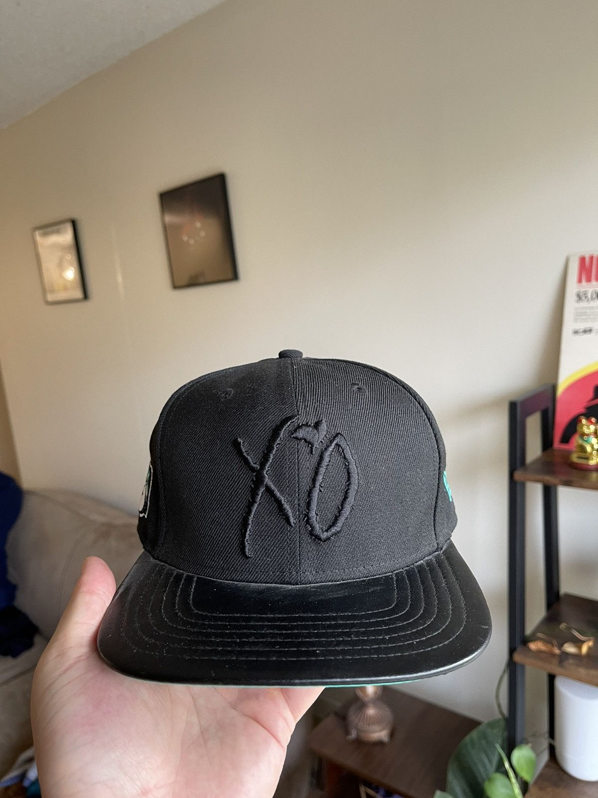 New Era × The Weeknd × XO VERY RARE The Weeknd 2013 Kiss Land VIP Tour Hat (New Era) Size ONE SIZE - 2 Thumbnail