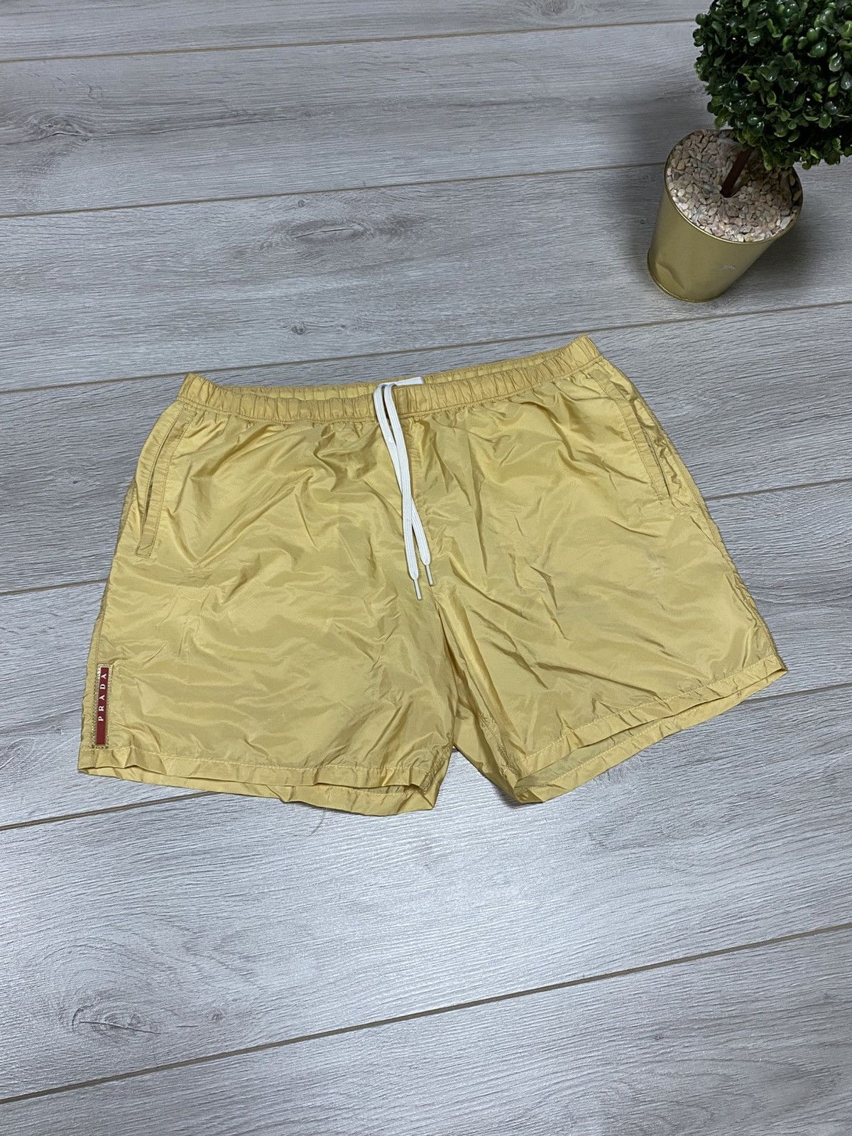 Prada Prada red tab nylon shorts Size US 32 / EU 48 - 1 Thumbnail