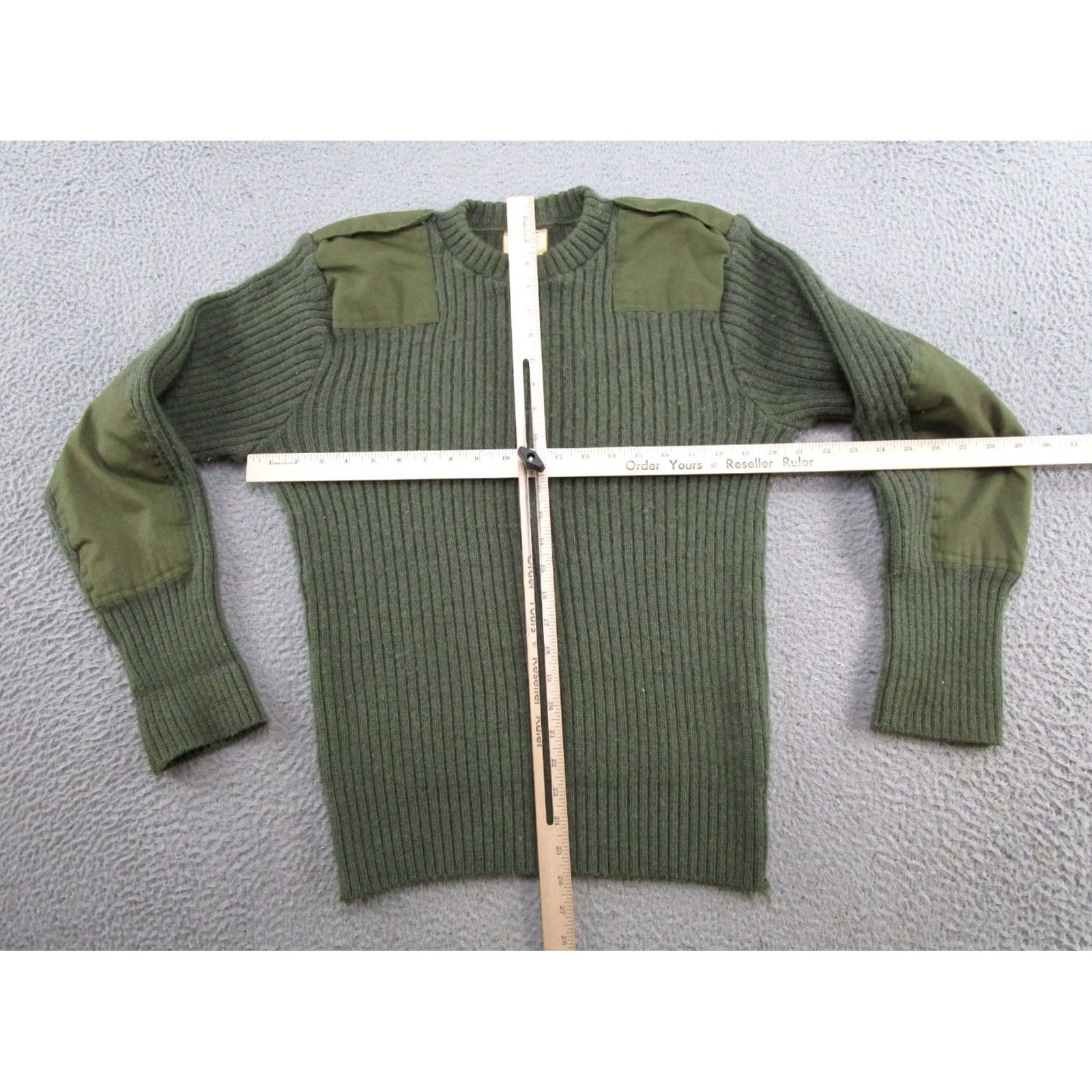Olive VINTAGE Jersey Mans Military Sweater Shirt? Size US S / EU 44-46 / 1 - 3 Thumbnail