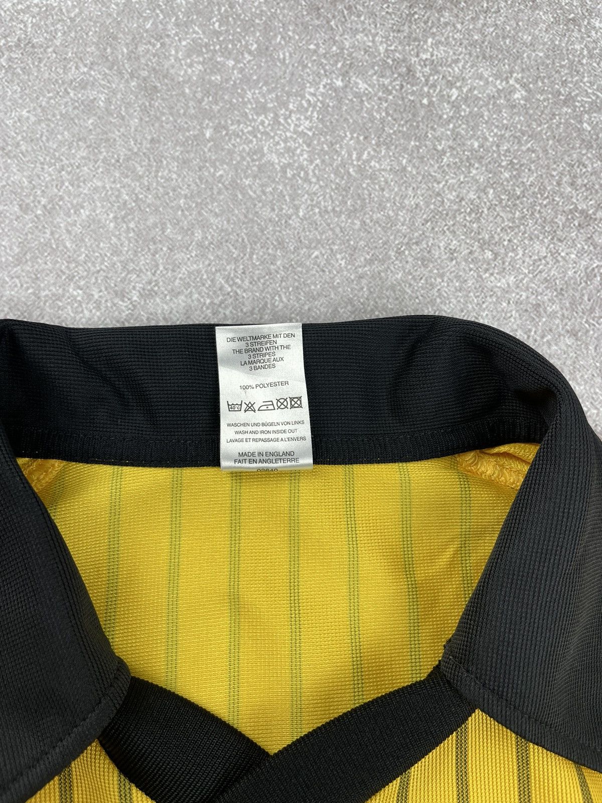 Adidas × Vintage Switzerland Vintage Soccer Referee Jersey World Cup Size US L / EU 52-54 / 3 - 7 Thumbnail