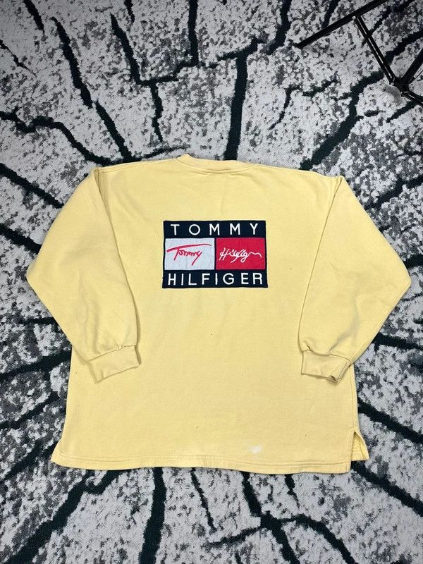 Tommy Hilfiger Vintage Tommy Hilfiger logo sweatshirt XL yellow Size US XL / EU 56 / 4 - 3 Thumbnail