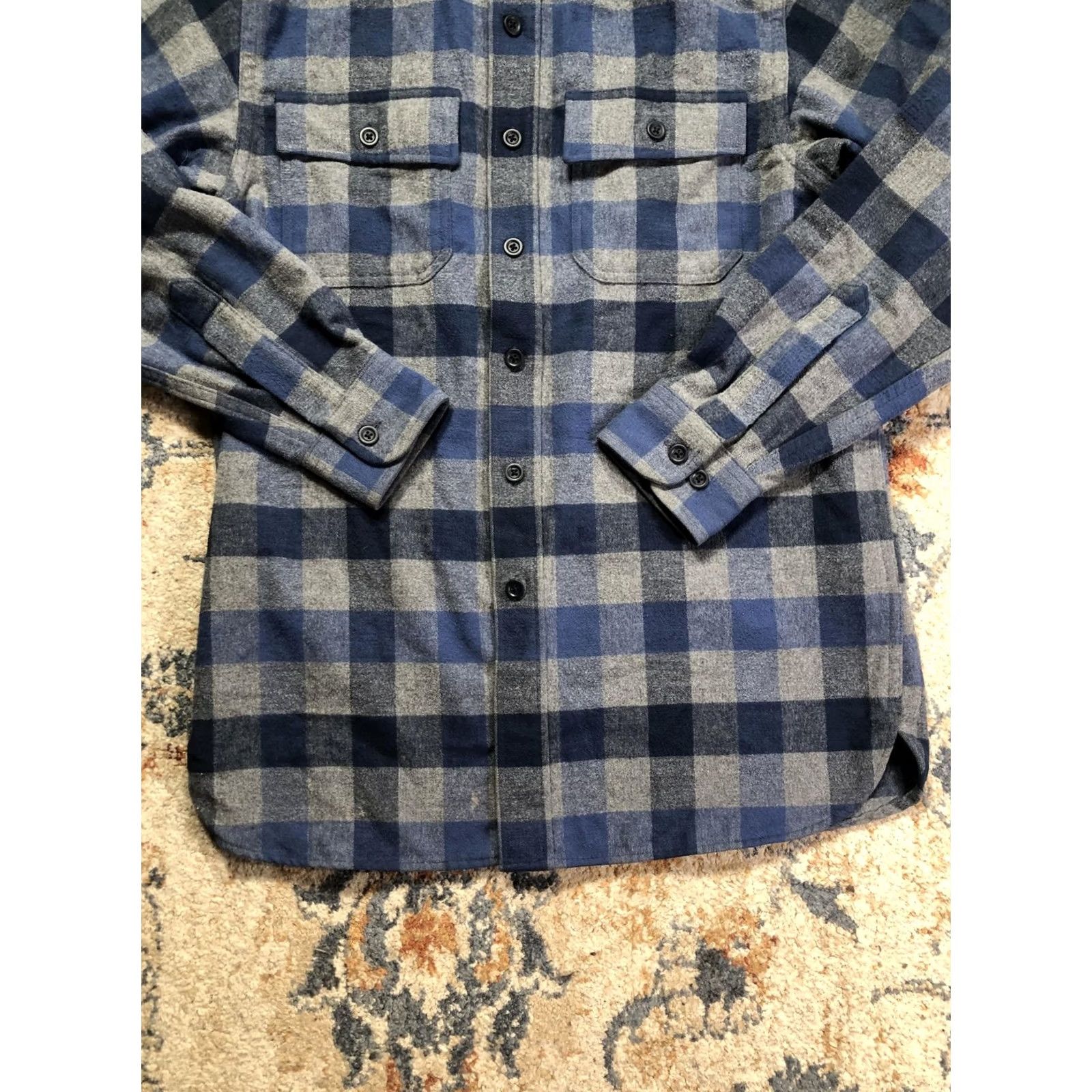 Vintage L.L. Bean Shirt Mens S Blue Plaid Flannel Button Front Long Sleeve Chamois Cotton Heavyweight Pockets Size US S / EU 44-46 / 1 - 5 Thumbnail