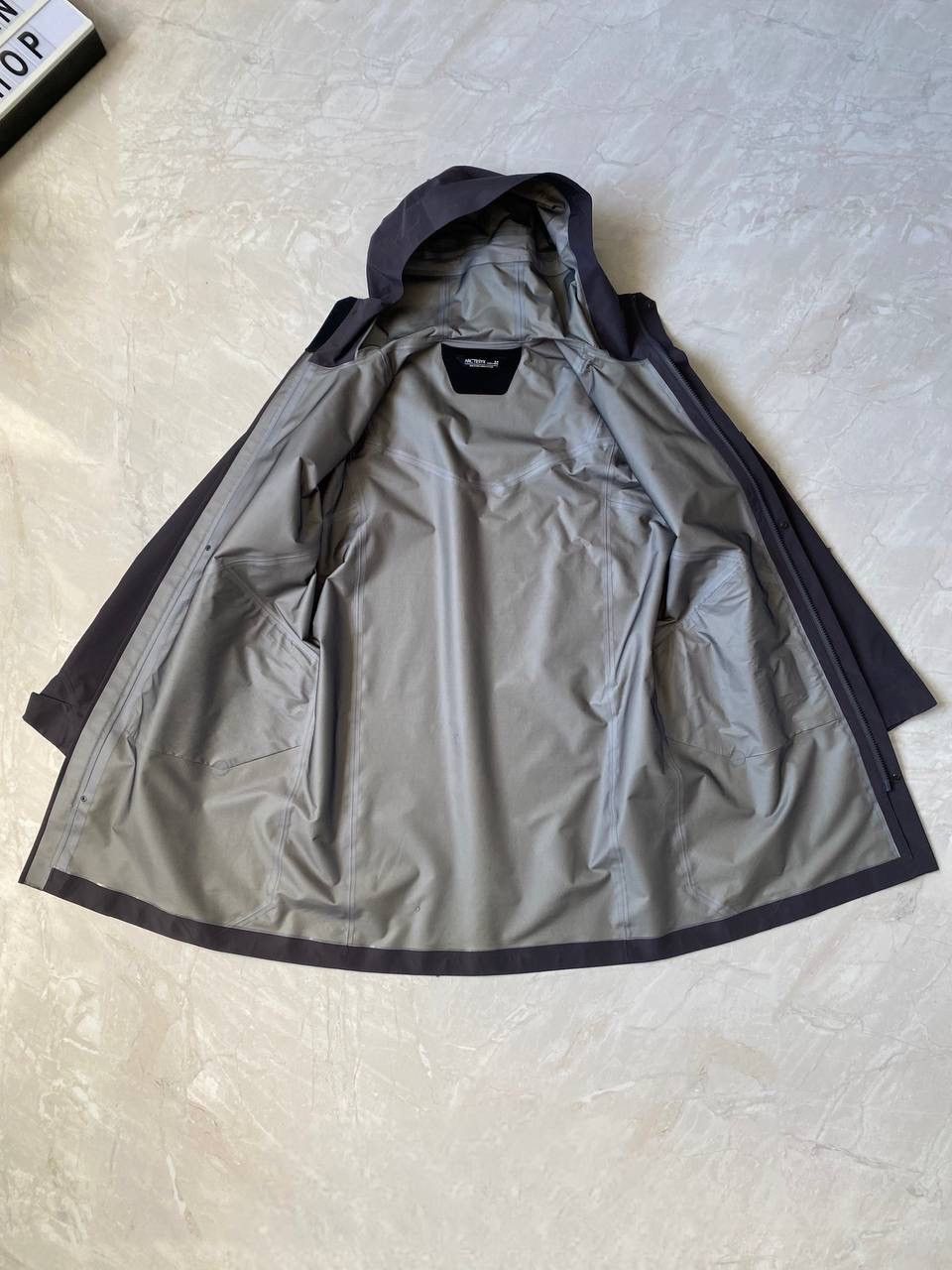 Arc'teryx Coat Arc’teryx Codetta Gore-Tex Size S / US 4 / IT 40 - 4 Thumbnail