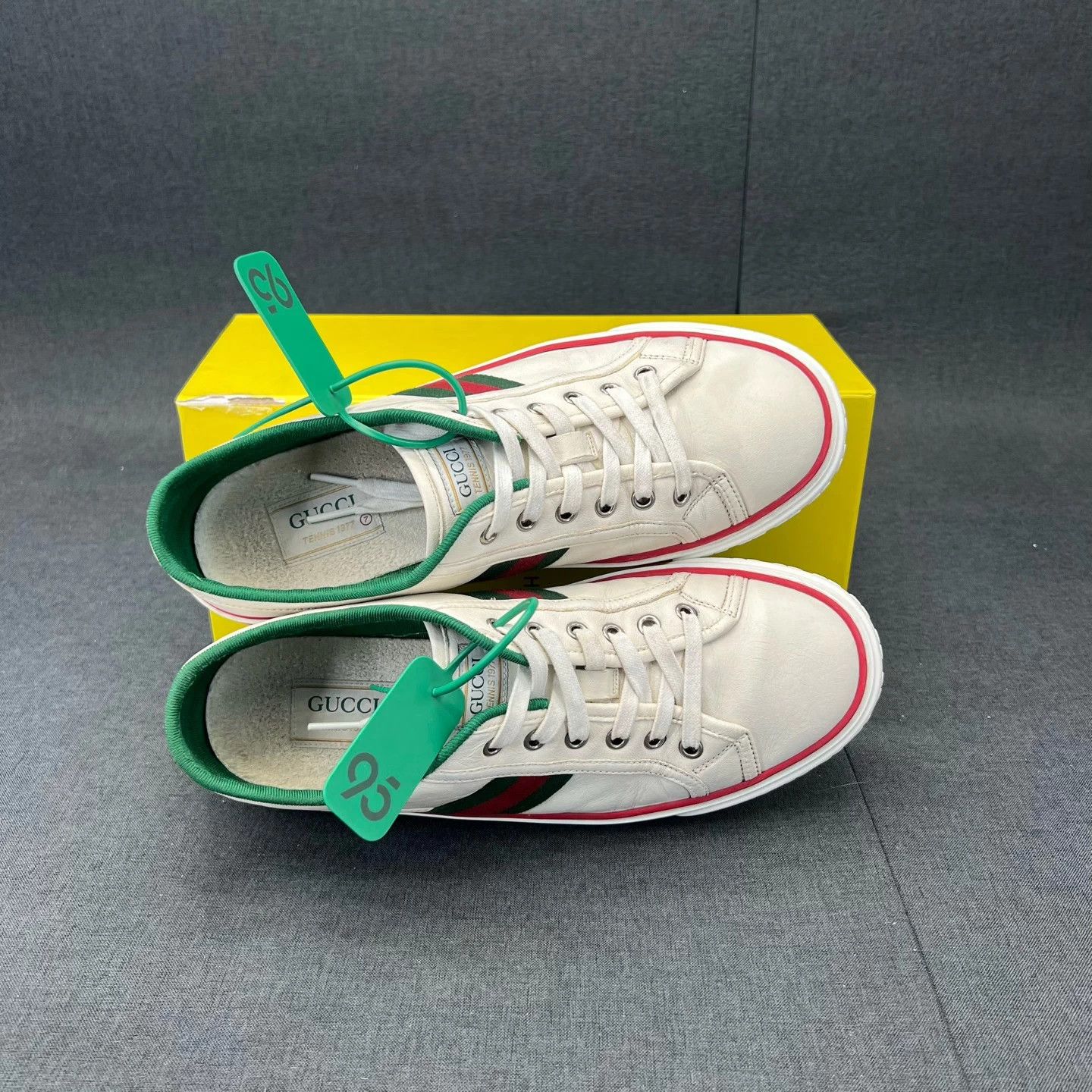 Gucci Gucci 1977 White 7 Box Size US 7 / EU 40 - 7 Thumbnail