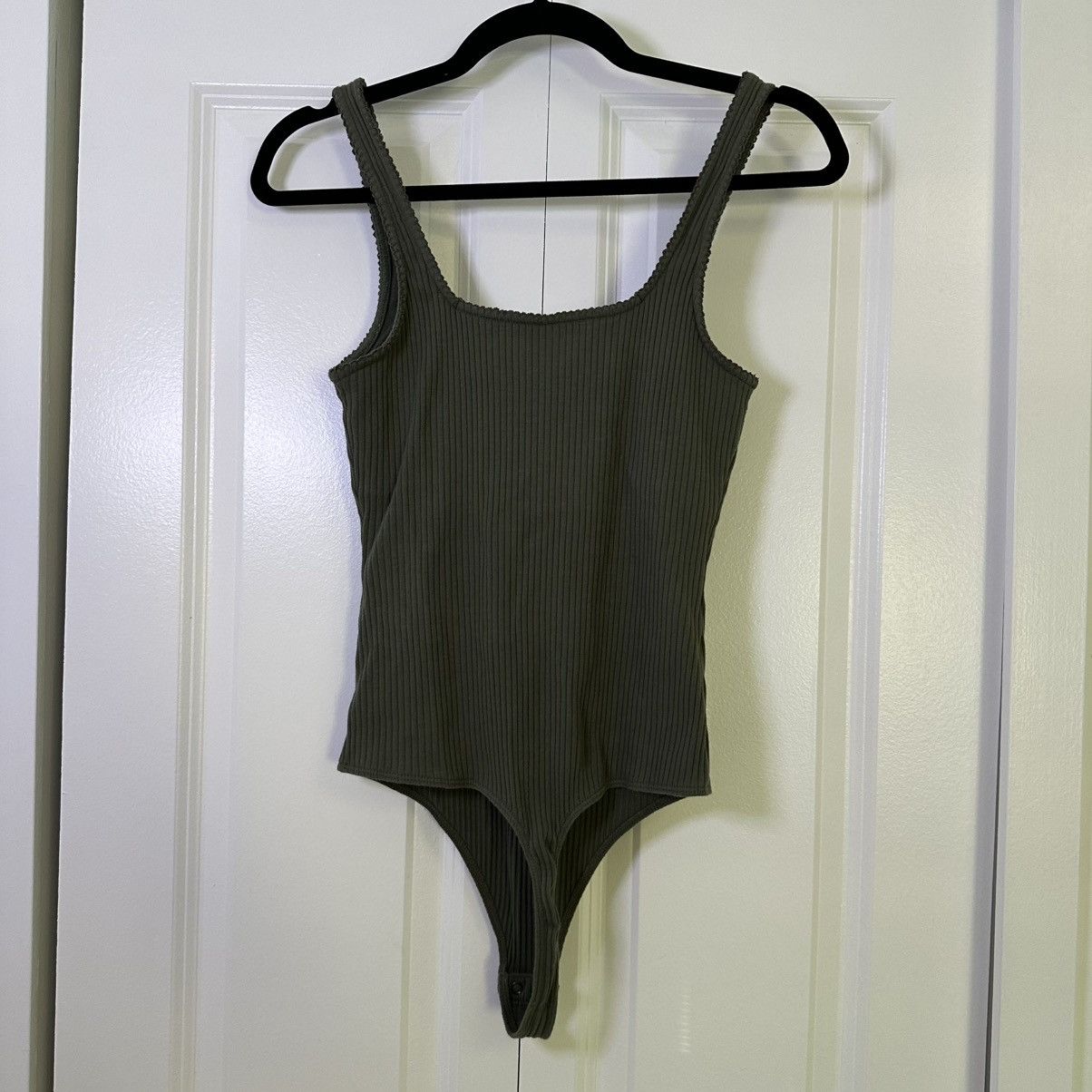 Hollister Hollister Ribbed Thong Bodysuit Size Medium Size M / US 6-8 / IT 42-44 - 2 Thumbnail