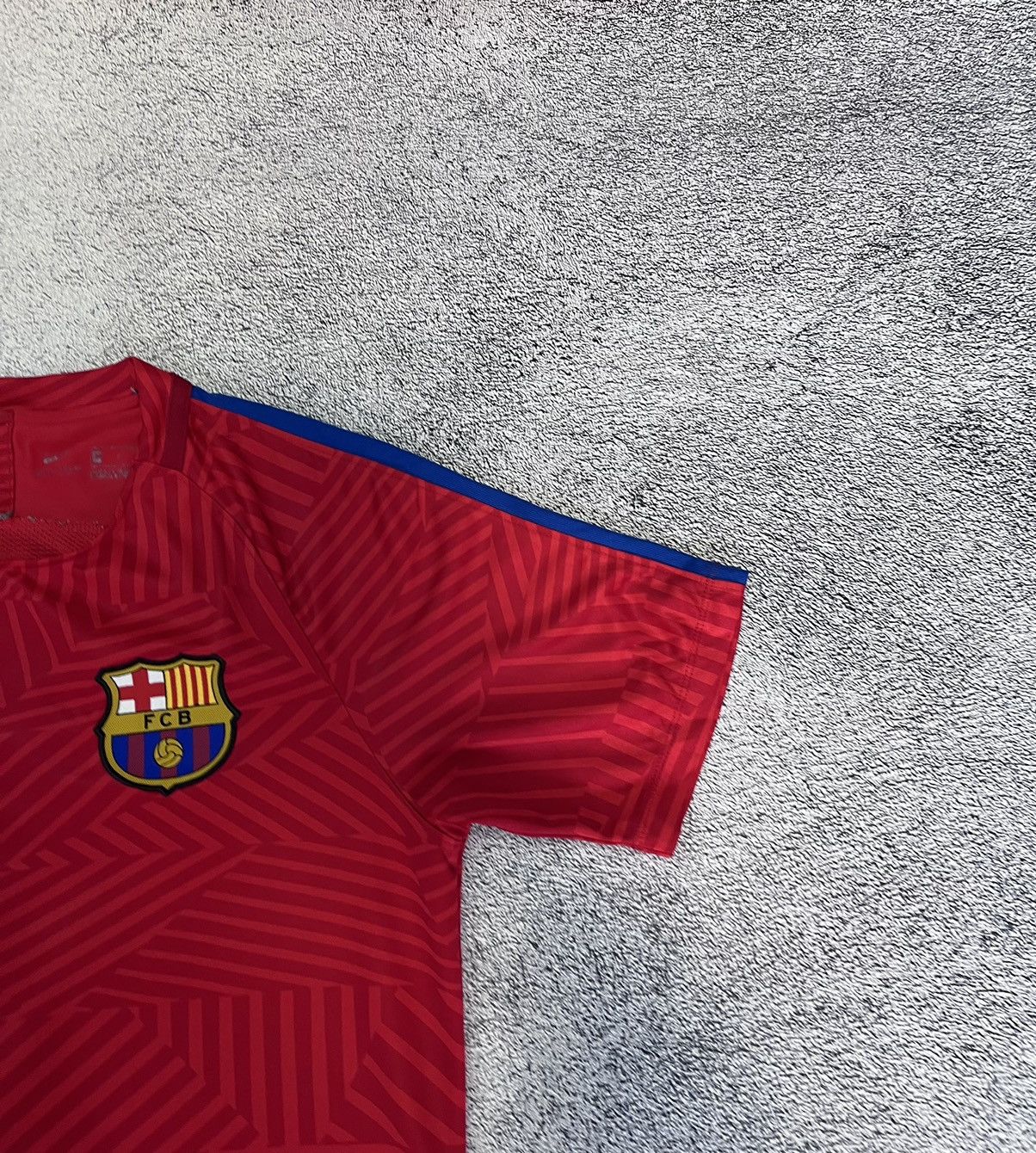 Nike Nike FC Barcelona Mens Jersey Training Soccer Football Shirt Size US S / EU 44-46 / 1 - 3 Thumbnail