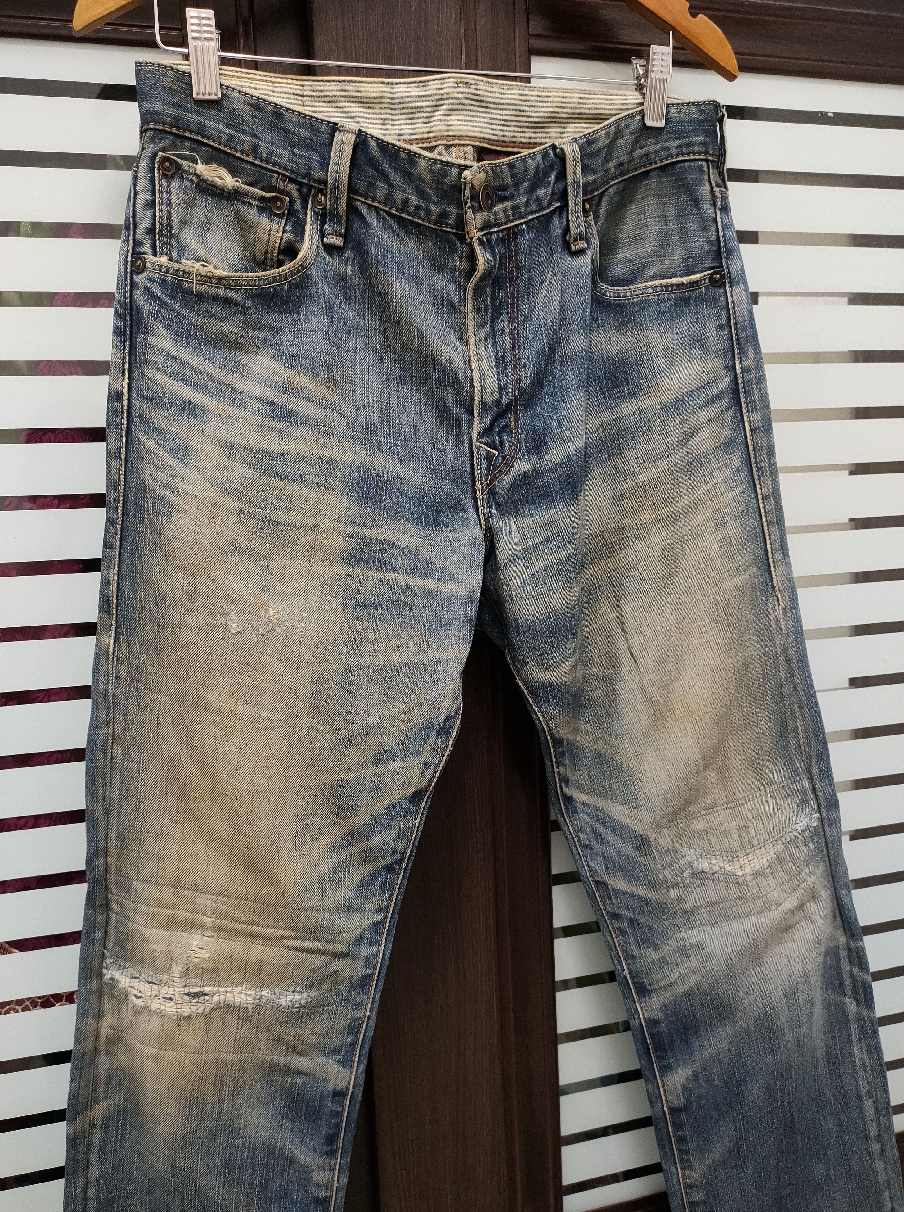 Levi's 💥 Flared Levi's 522 Buckle Back Distressed💥 Size US 32 / EU 48 - 8 Thumbnail