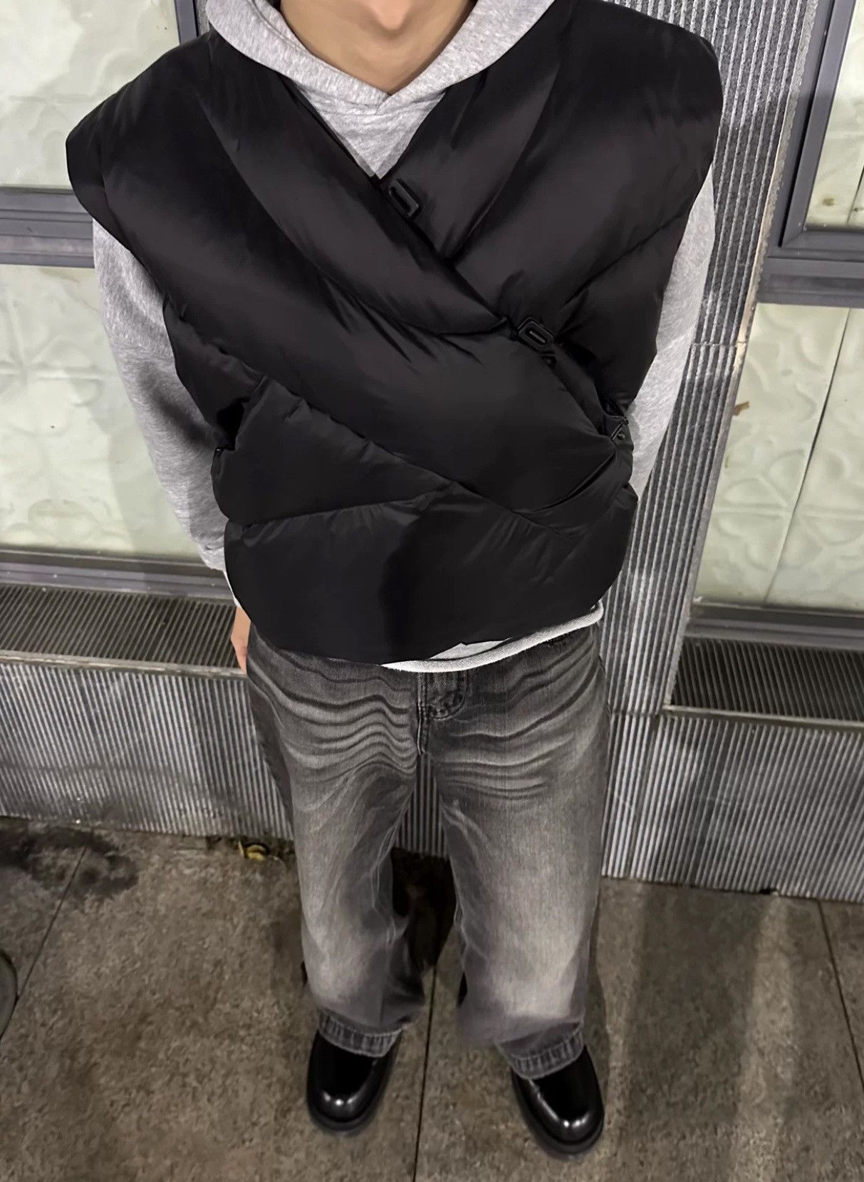 Japanese Brand × Vintage Avant garde asymmetrical cropped quilted puffer vest jacket Size US M / EU 48-50 / 2 - 1 Thumbnail