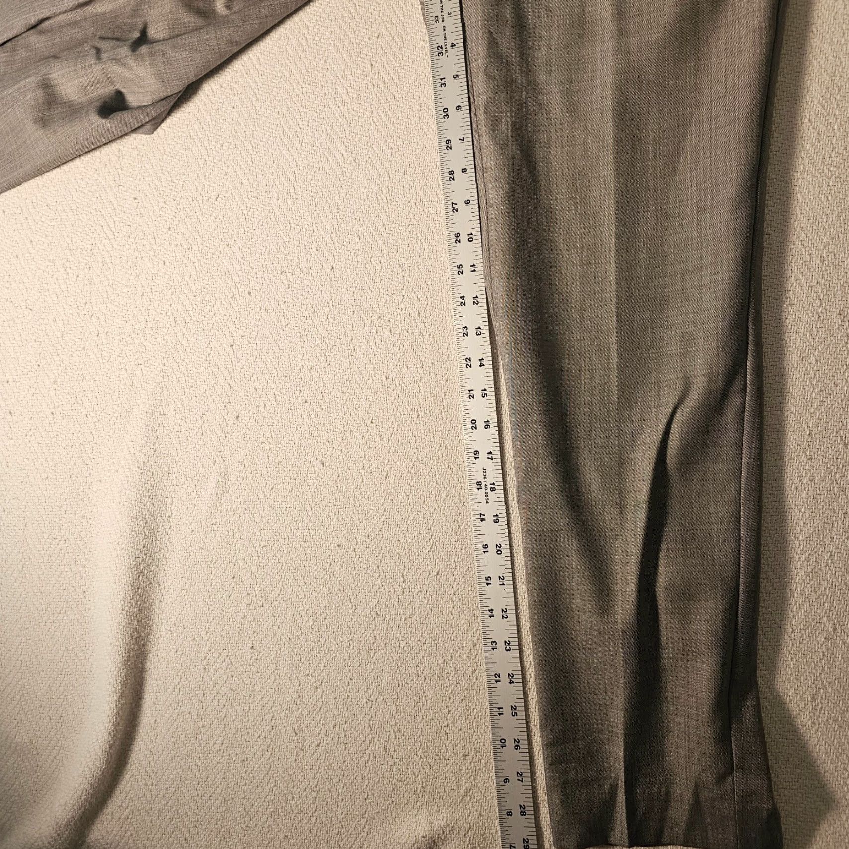 Vintage Ryan Seacrest Distinction Pants Adult 32 x 32 Gray Wool Blend Flat Front Dress Pants Mens Size US 32 / EU 48 - 6 Thumbnail