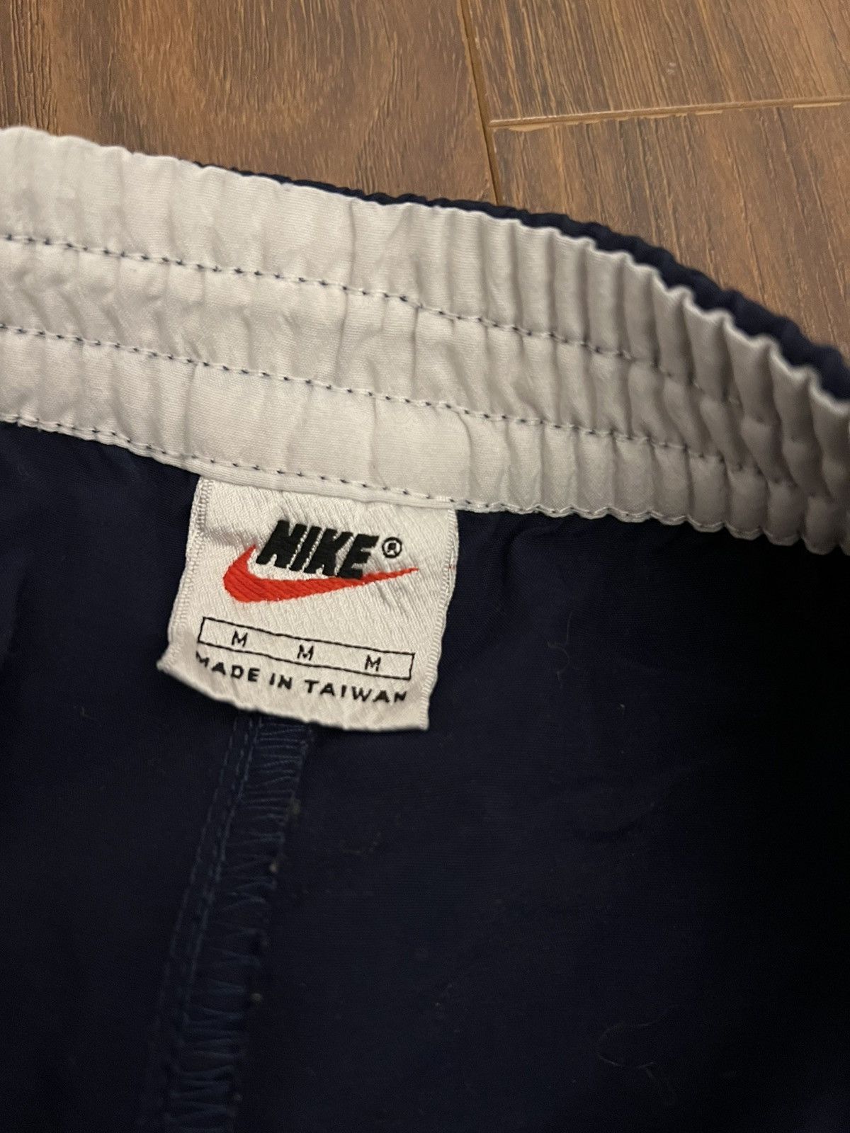 Nike Vintage White Tag 90s Nike Trackpants Size US 32 / EU 48 - 3 Thumbnail
