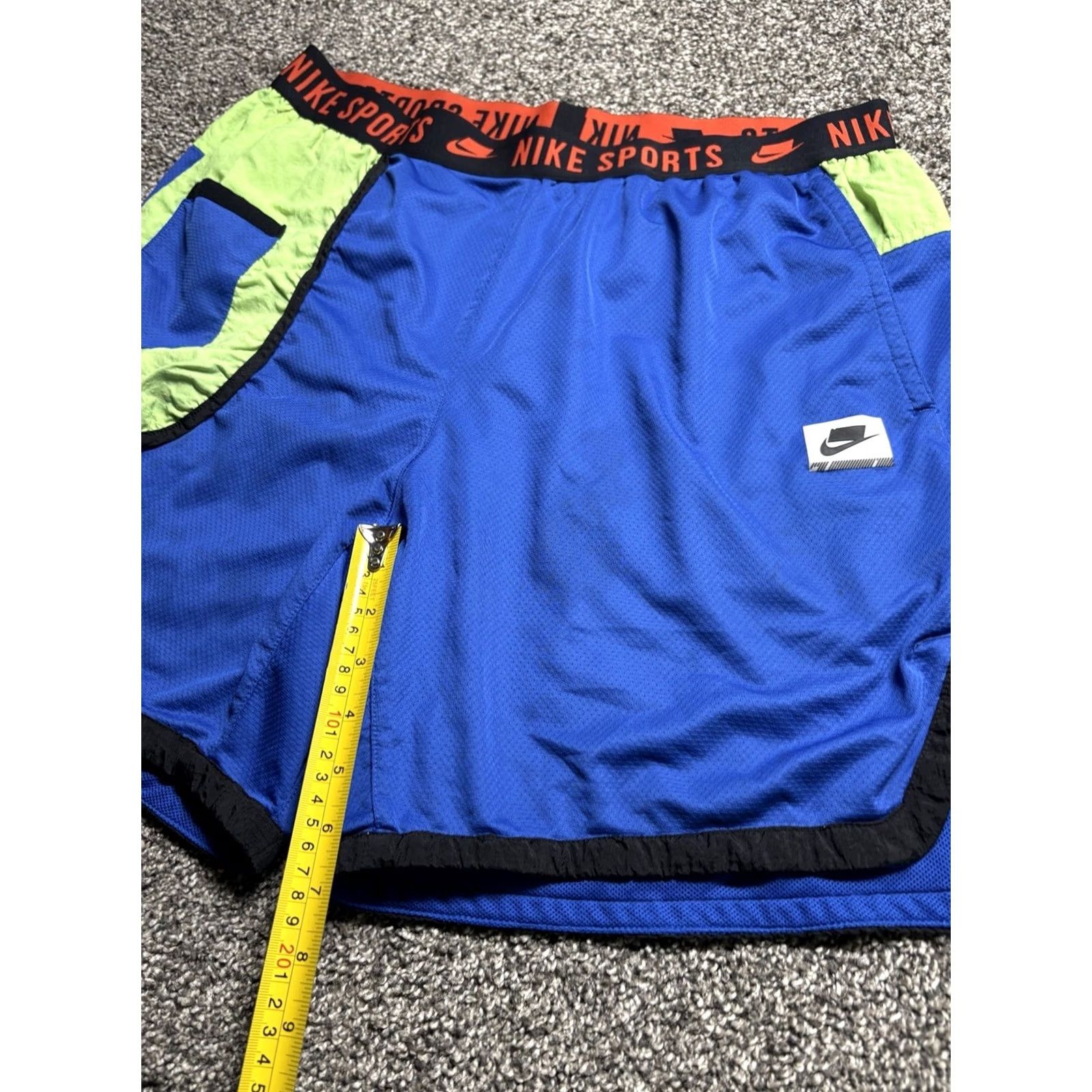 Nike Nike Shorts Mens L Blue Throwback Futura Lined Big Swoosh BV3249 Size US 33 - 5 Thumbnail