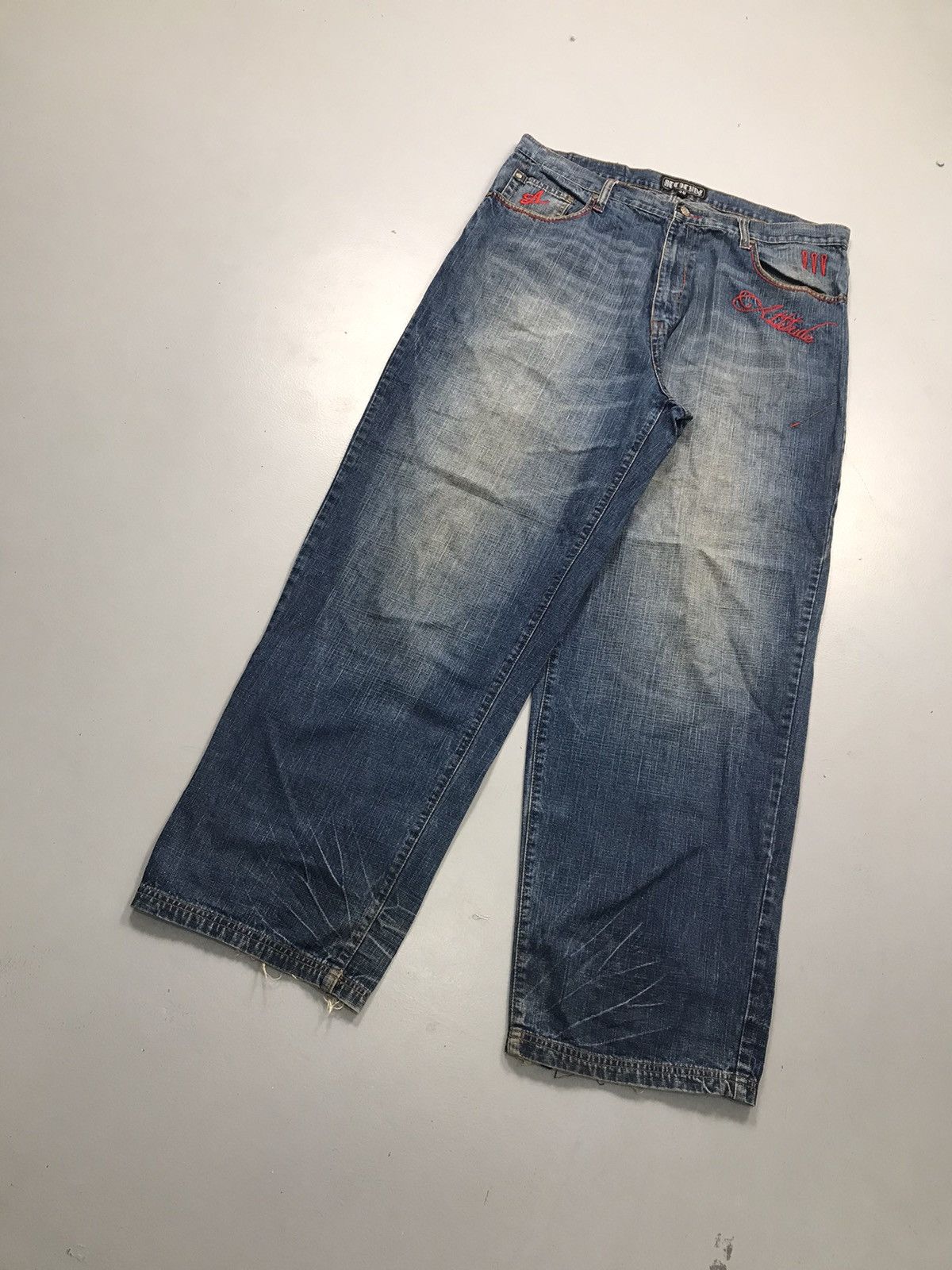 Southpole Vintage Attitude embroidered denim Size US 38 / EU 54 - 3 Thumbnail