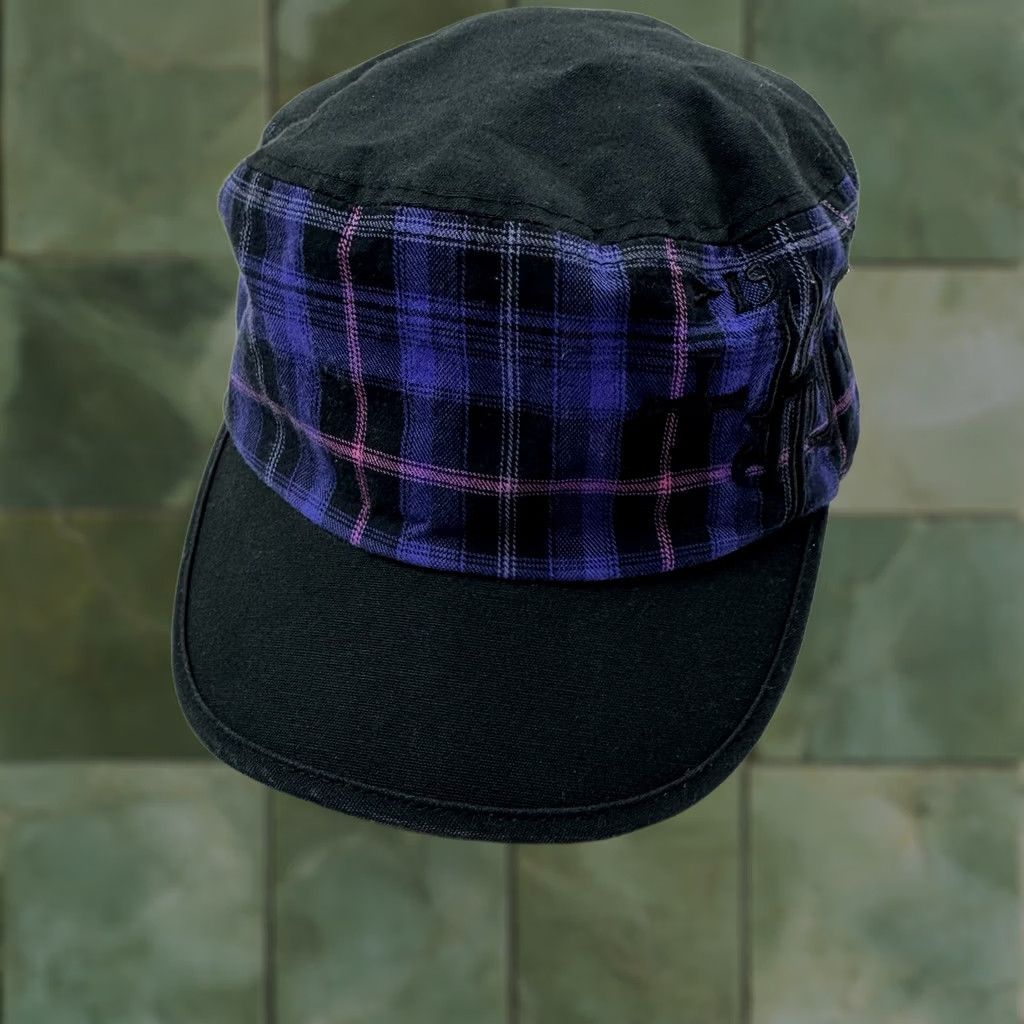 Harley Davidson VINTAGE Harley Davidson Hat Womens OSFM Plaid Y2K Hipster Punk Goth Biker 2003 Mens Women Size ONE SIZE - 1 Thumbnail