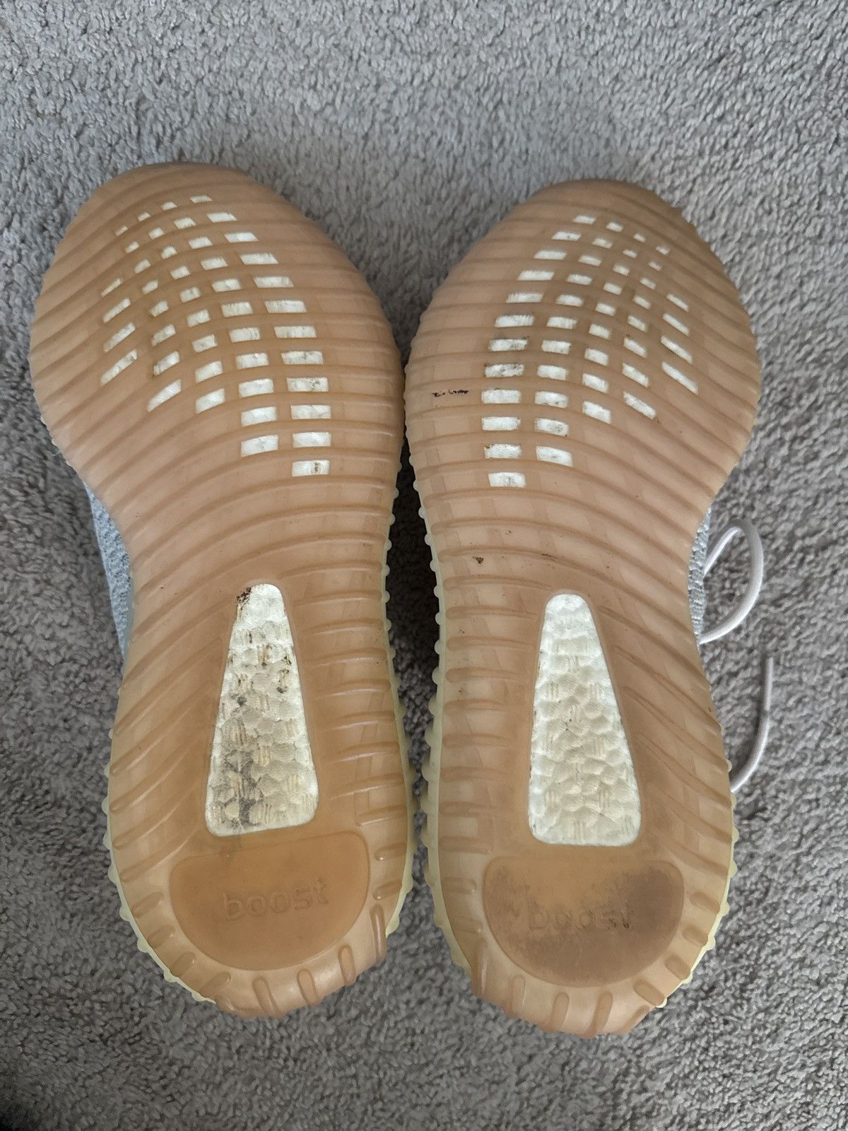 Adidas Yeezy boost 350 V2 Size US 11.5 / EU 44-45 - 3 Thumbnail
